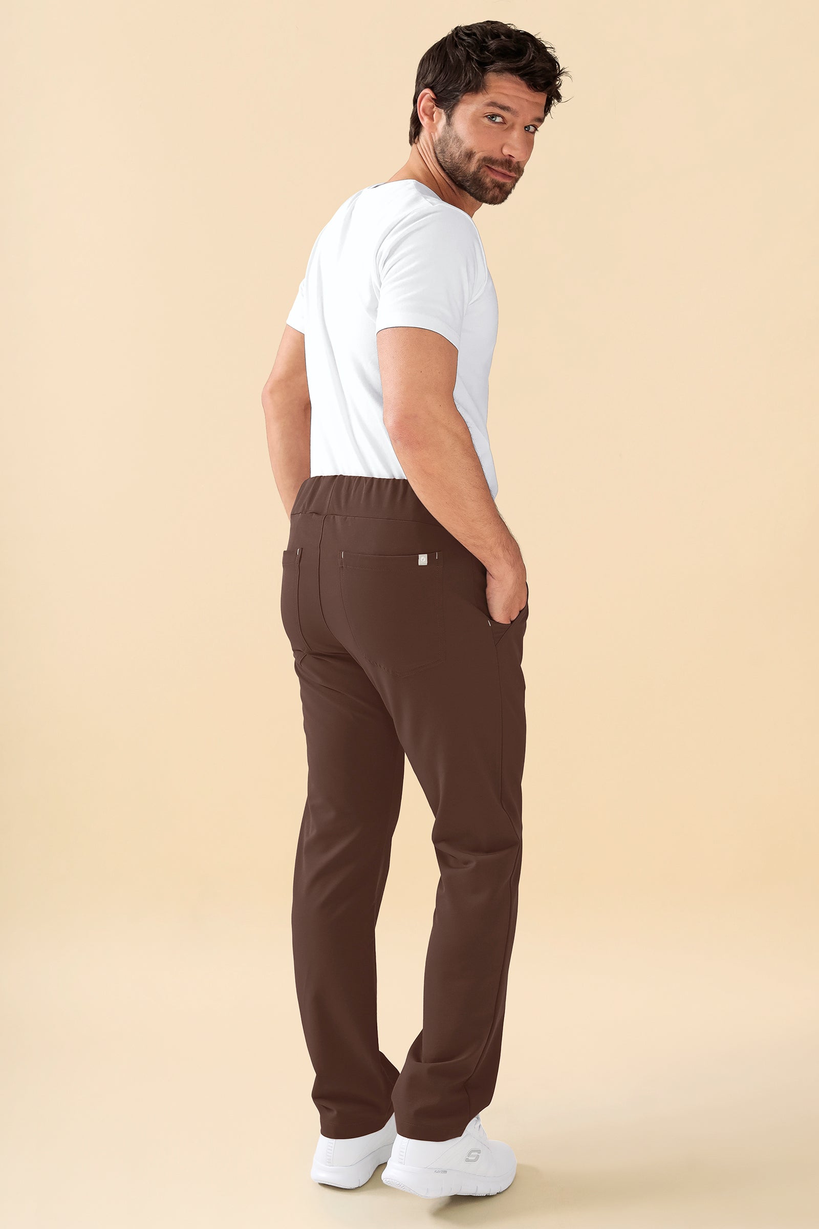 KAERE Pantalon Homme - Taille courte et sans poches cargo coffee