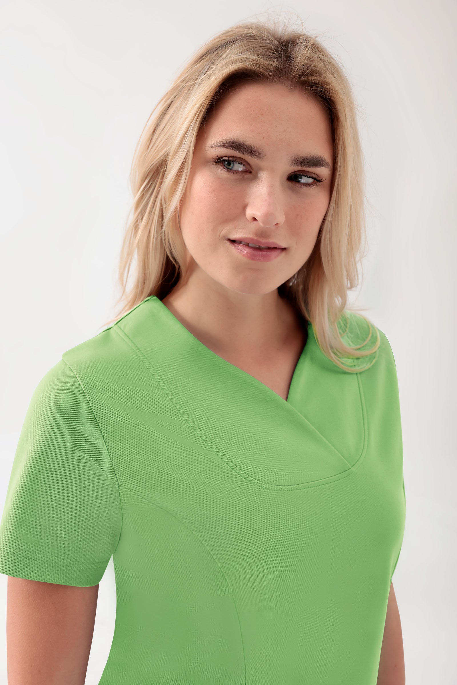 COMFY FLEX Tunique Stretch Femme - Décolleté Cœur vert pomme
