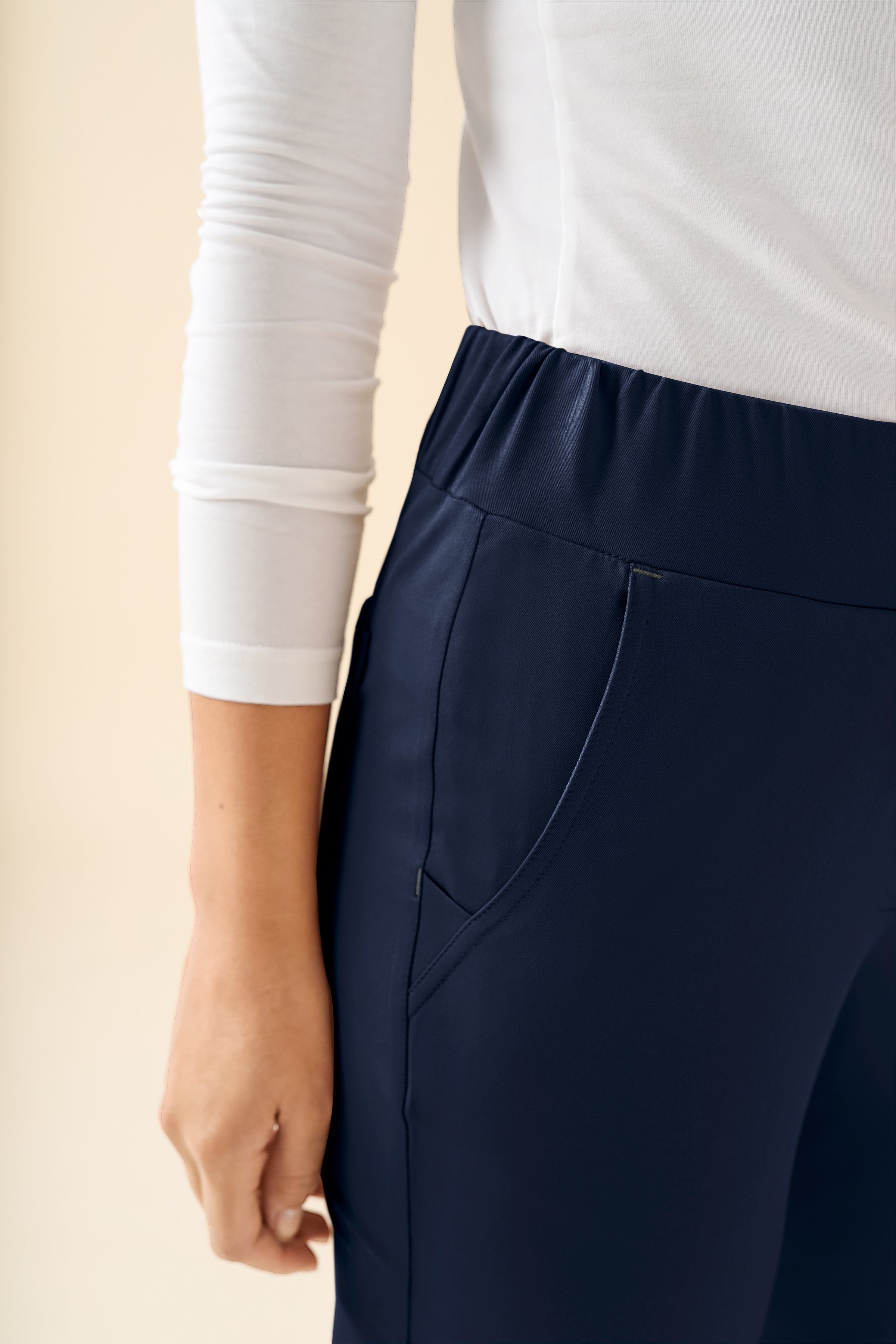 KAERE Pantalon Femme - Taille courte et sans poches cargo bleu navy