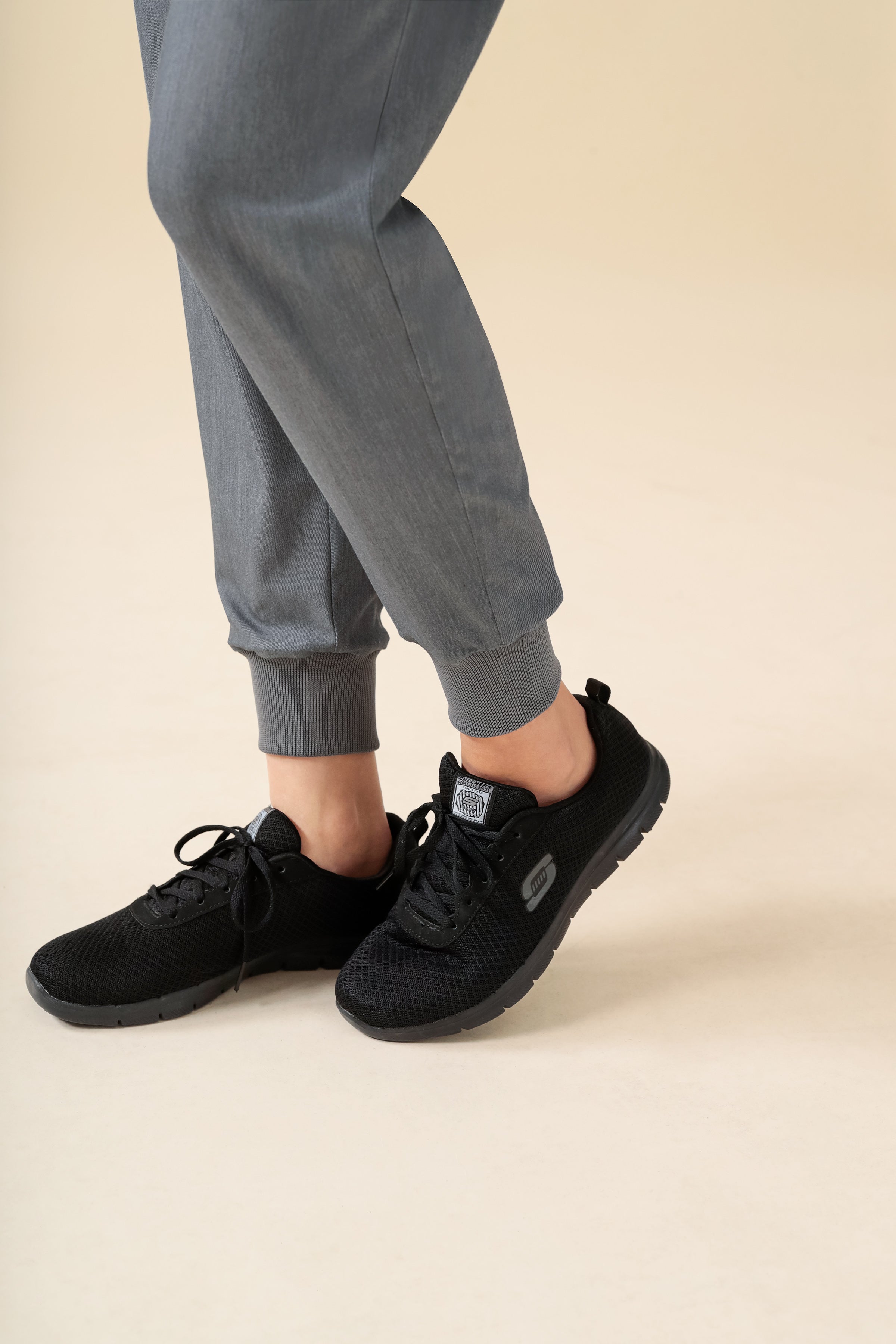 KAERE Pantalon Femme - avec poches cargo et ourlets côtelés Taille courte gris chiné