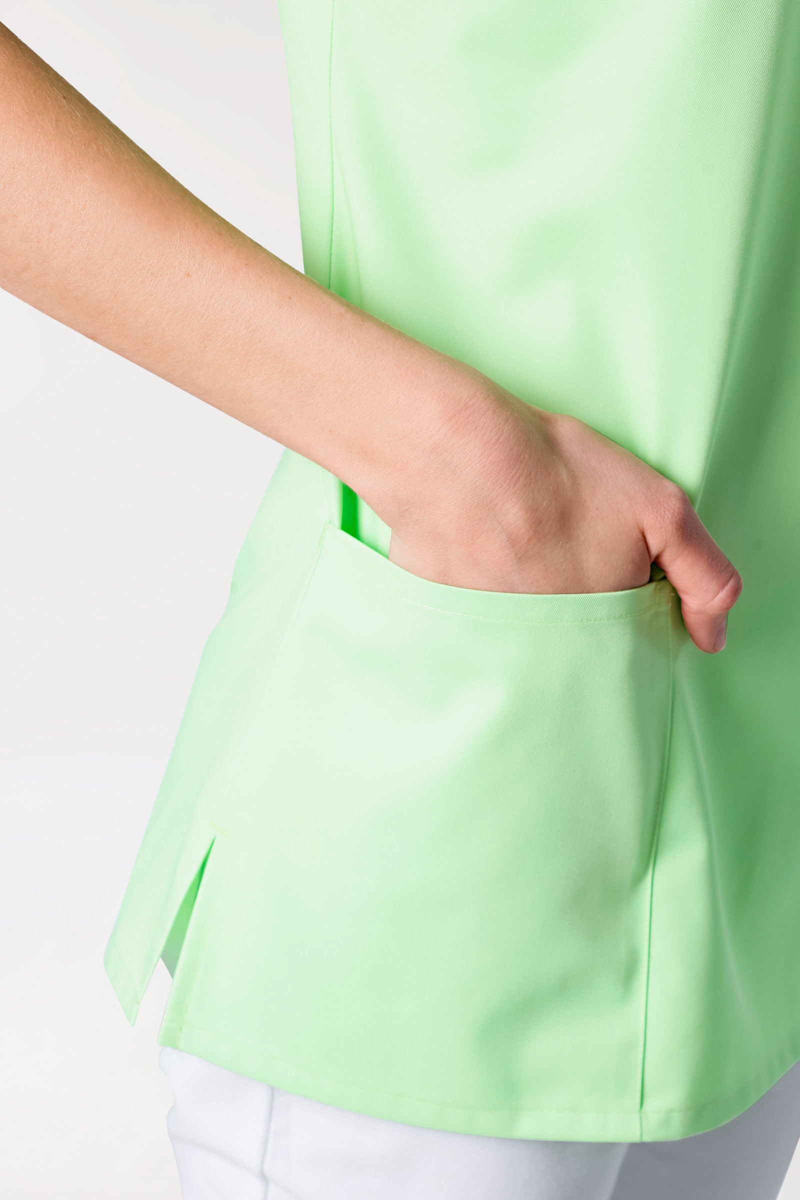 JUST STRONG Tunique Femme - Décolleté carré vert pomme