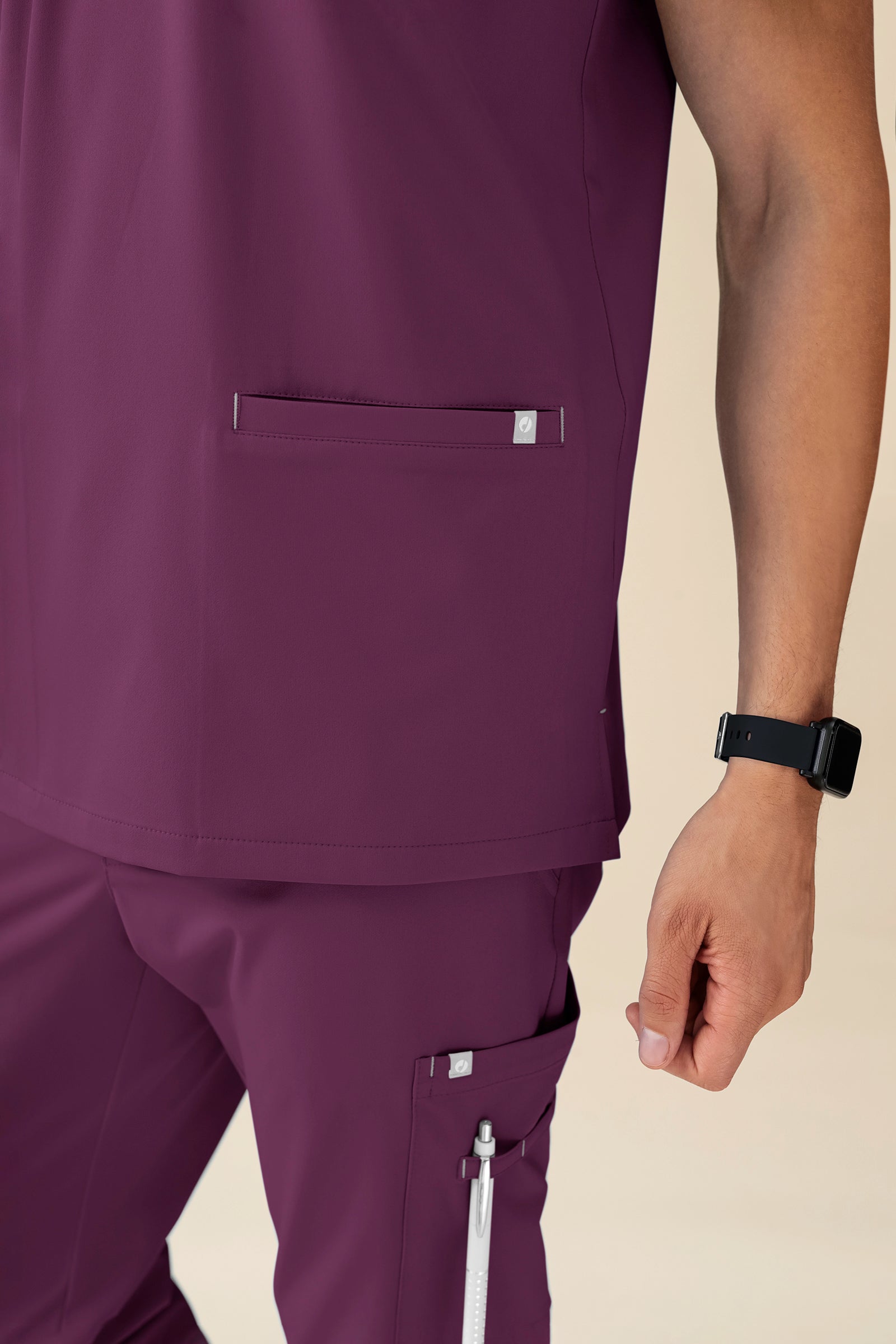 KAERE Tunique Homme - Col V prune