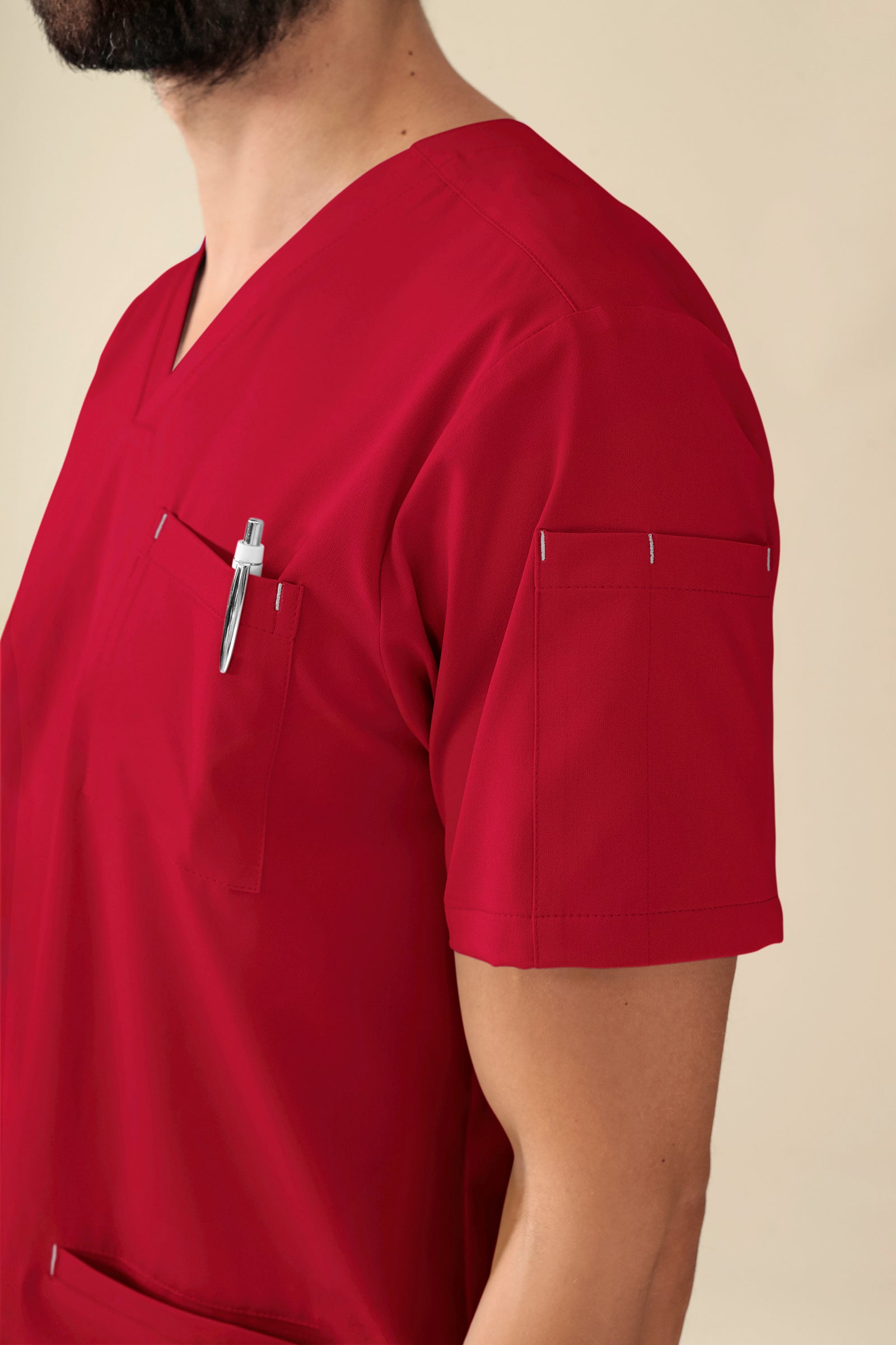 KAERE Tunique Homme - Col V rouge
