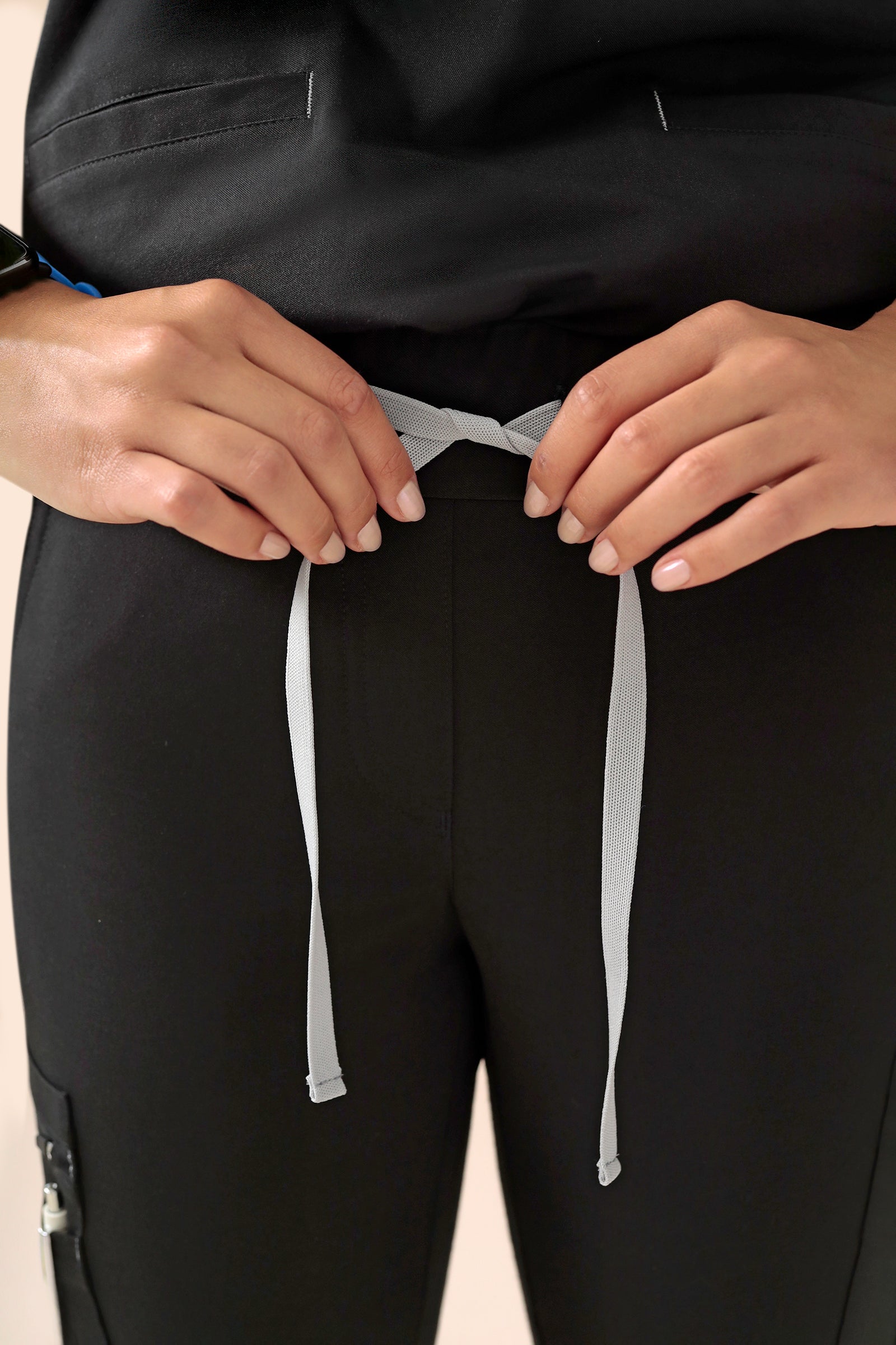 KAERE Pantalon Femme - avec poches cargo noir
