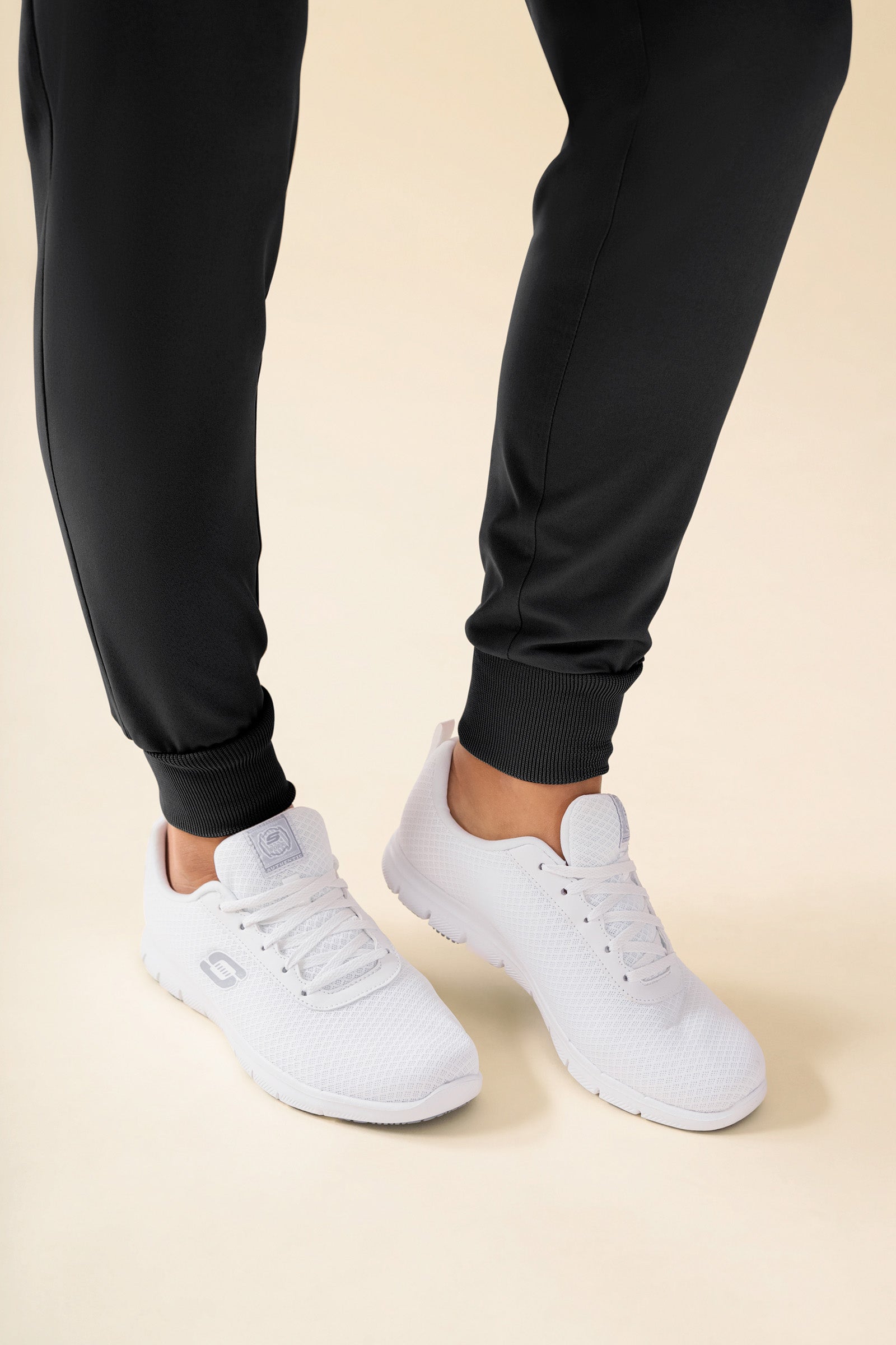 KAERE Pantalon Femme - ourlets côtelés et sans poches cargo noir
