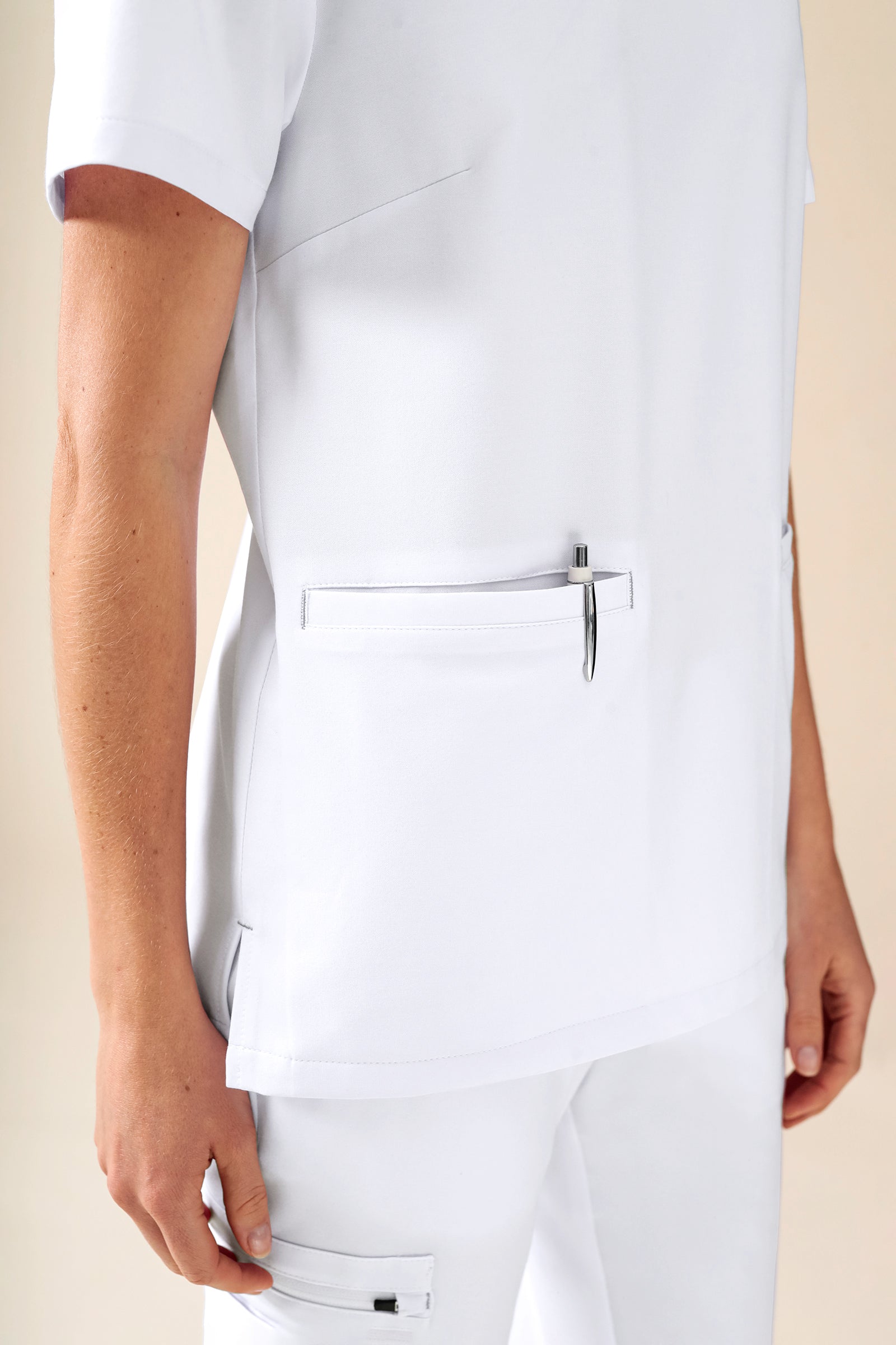 KAERE Tunique Femme - Décolleté V blanc