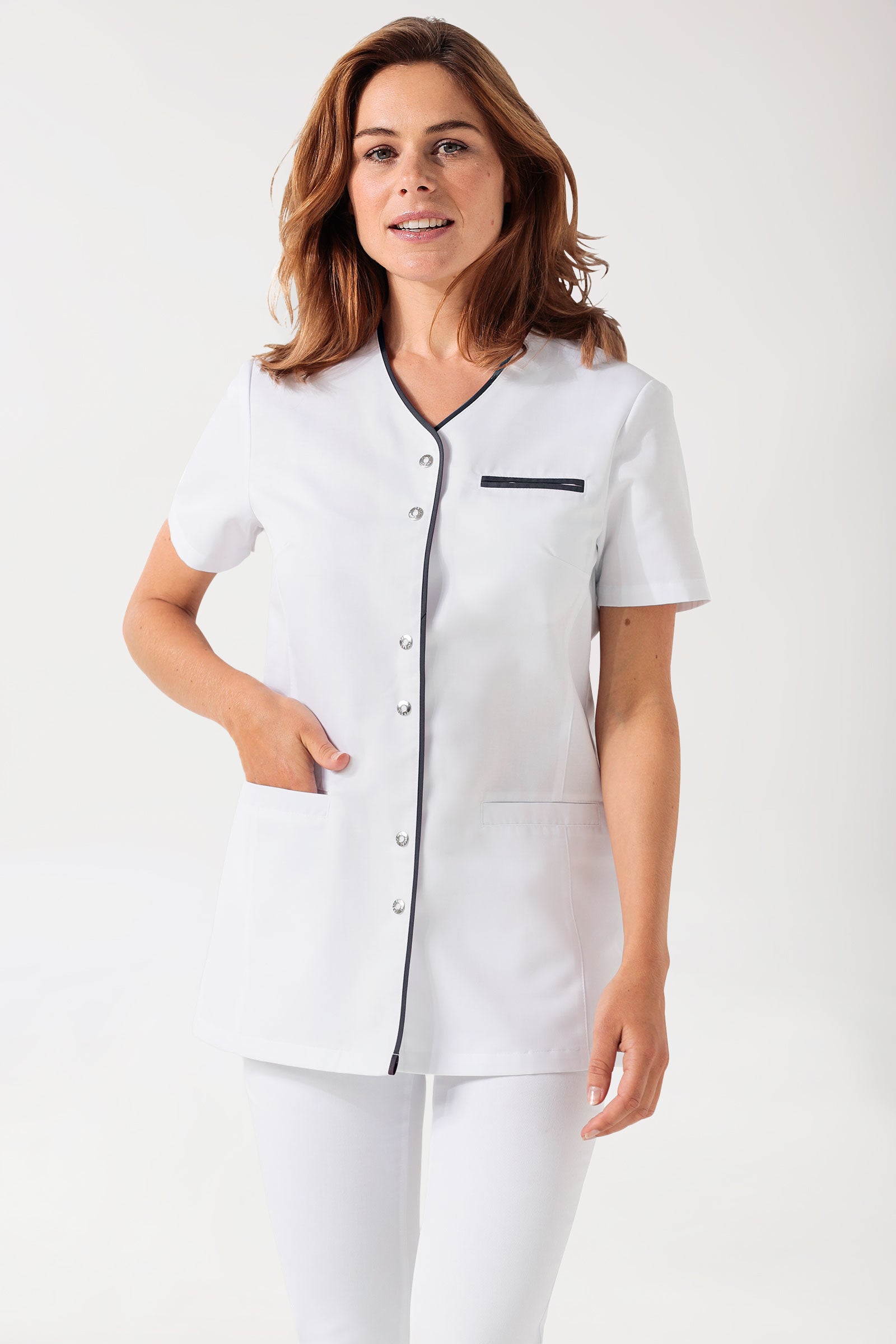 Blouse Beauté Femme - Boutonnée blanc/bleu navy