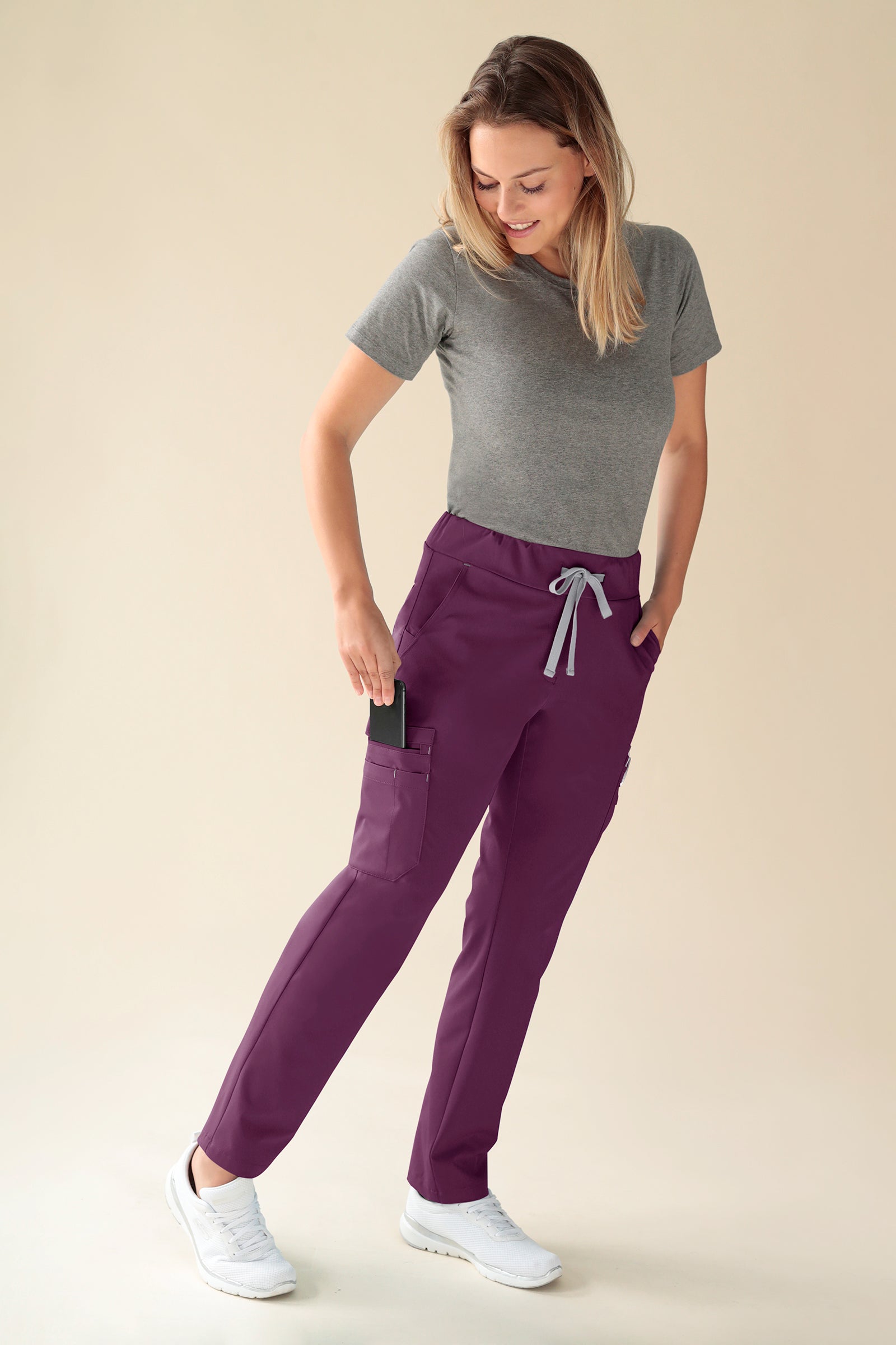KAERE Pantalon Femme - avec poches cargo Taille courte prune