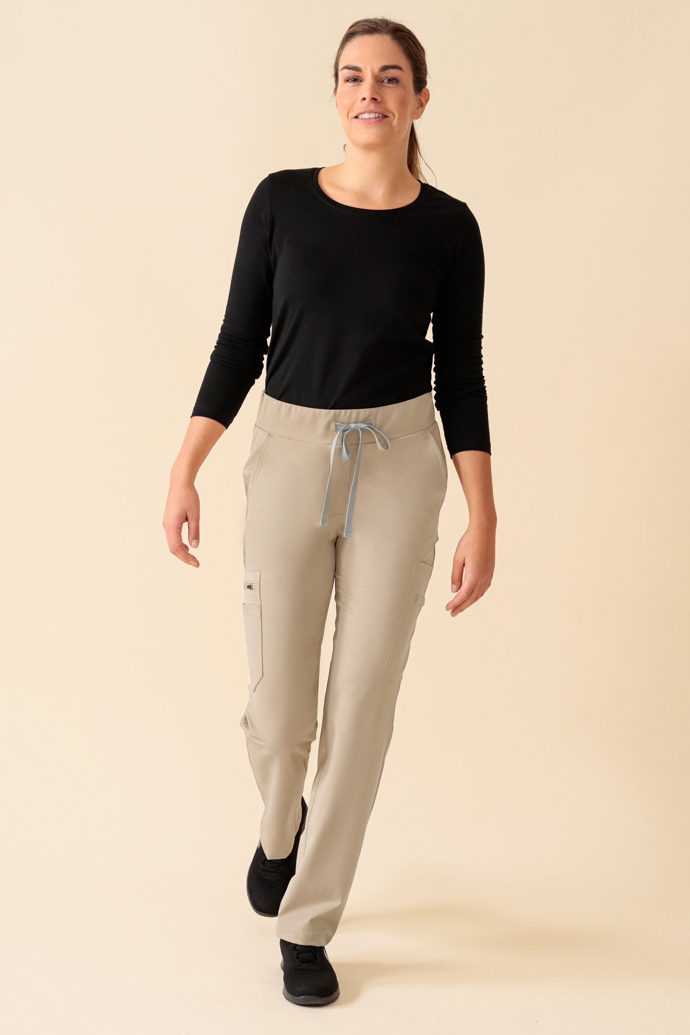 KAERE Pantalon Femme - avec poches cargo Taille courte sable
