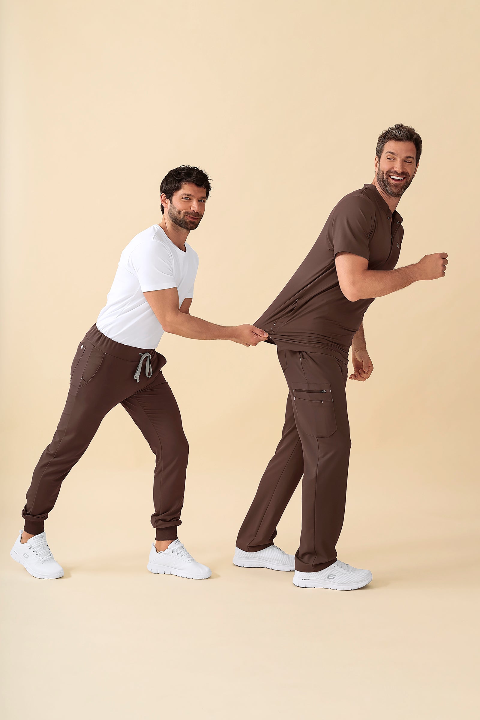 KAERE Pantalon Homme - avec poches cargo coffee