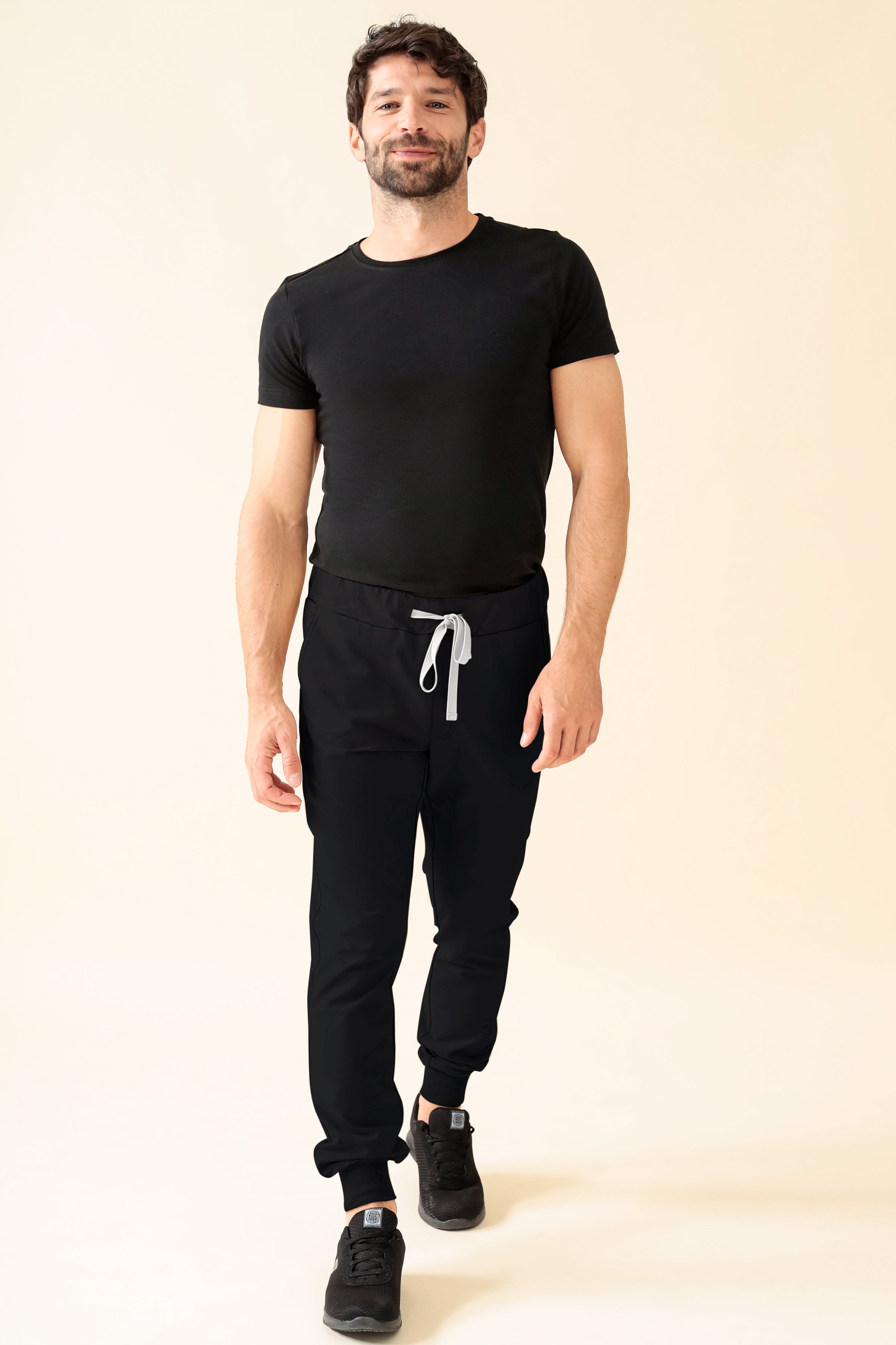 KAERE Pantalon Homme - ourlets côtelés Taille courte et sans poches cargo noir