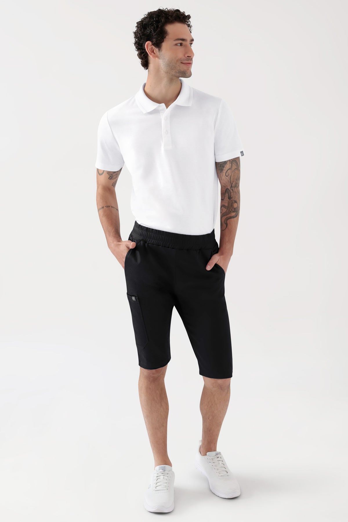 COMFY FLEX Pantalon Stretch mixte - bermuda noir, Vue de face Le mannequin mesure 188 cm et porte la taille M