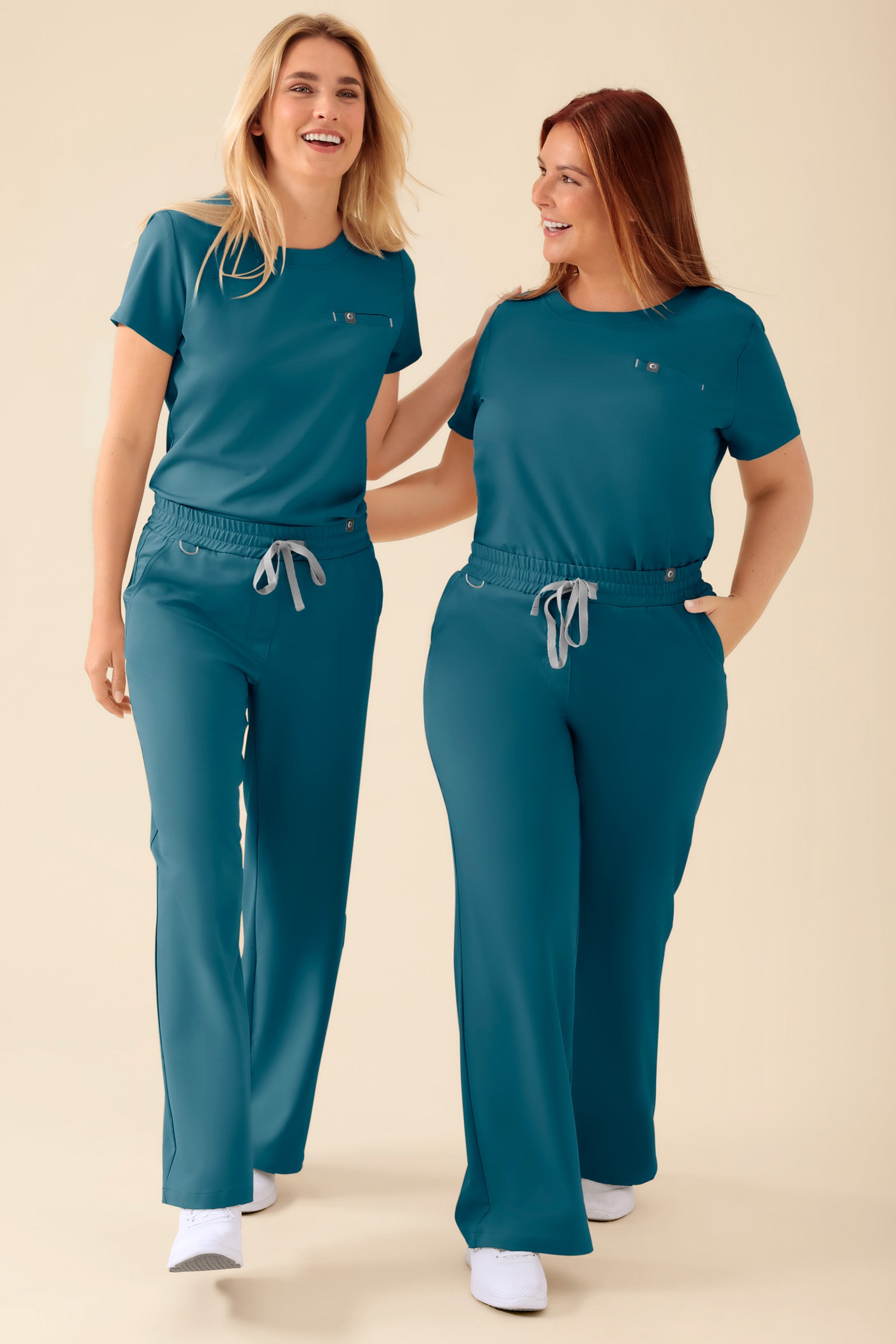 KAERE Pantalon Femme - large jambe pétrole, Vue de face