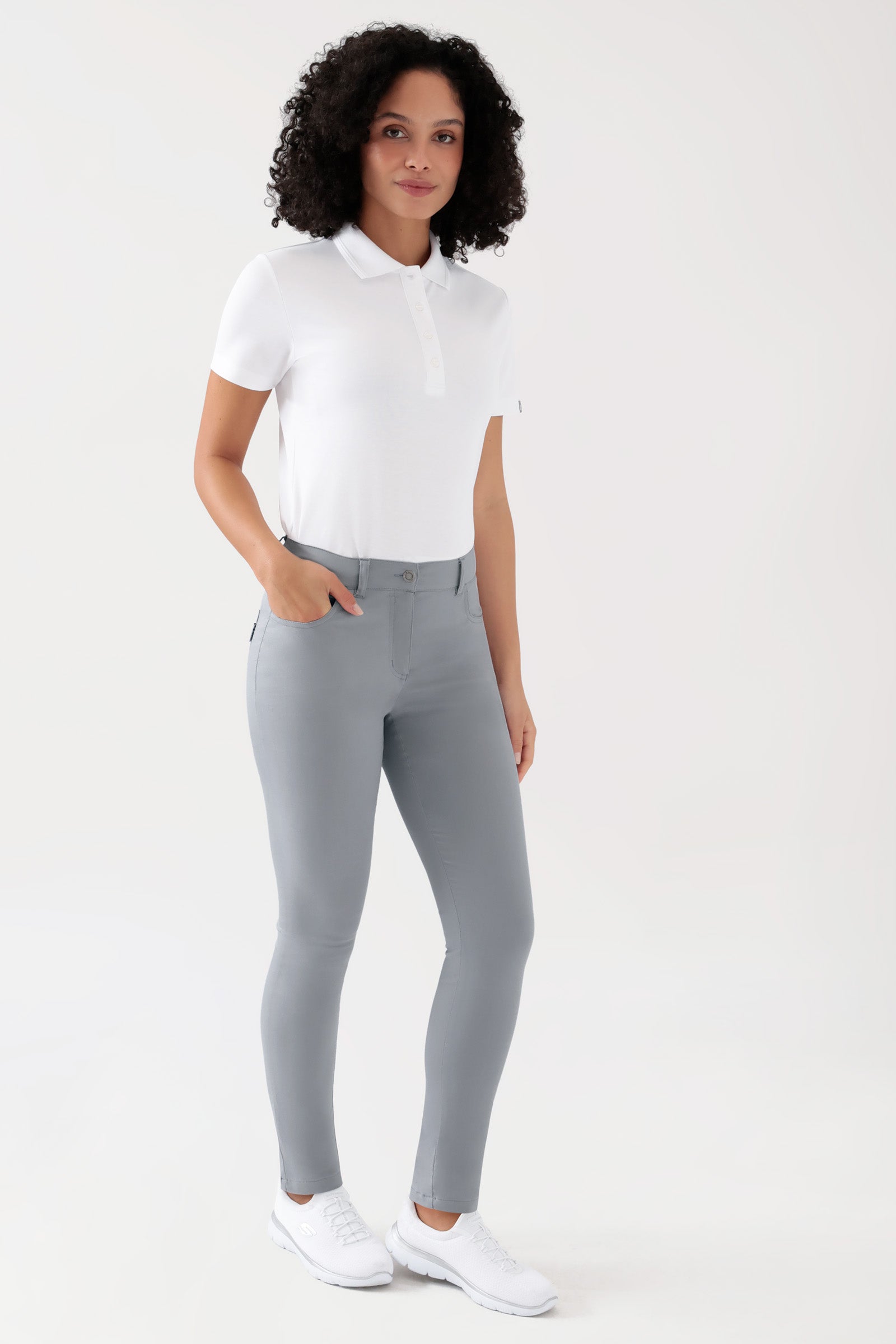 COMFY FLEX Pantalon 5 poches Femme - Jambe slim gris, Vue de face Le mannequin mesure 176 cm et porte la taille 36