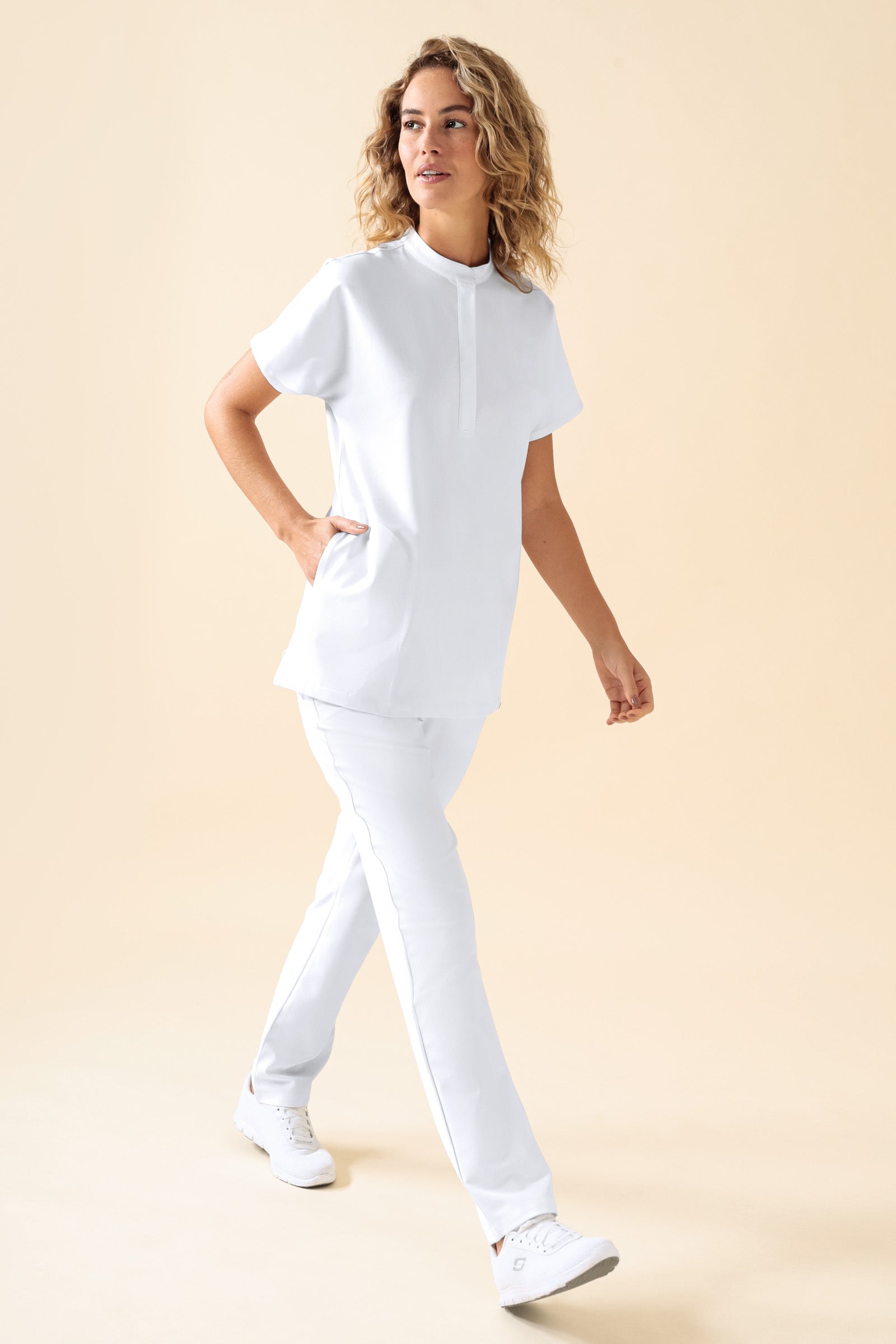 KAERE Tunique Femme - Col officier blanc