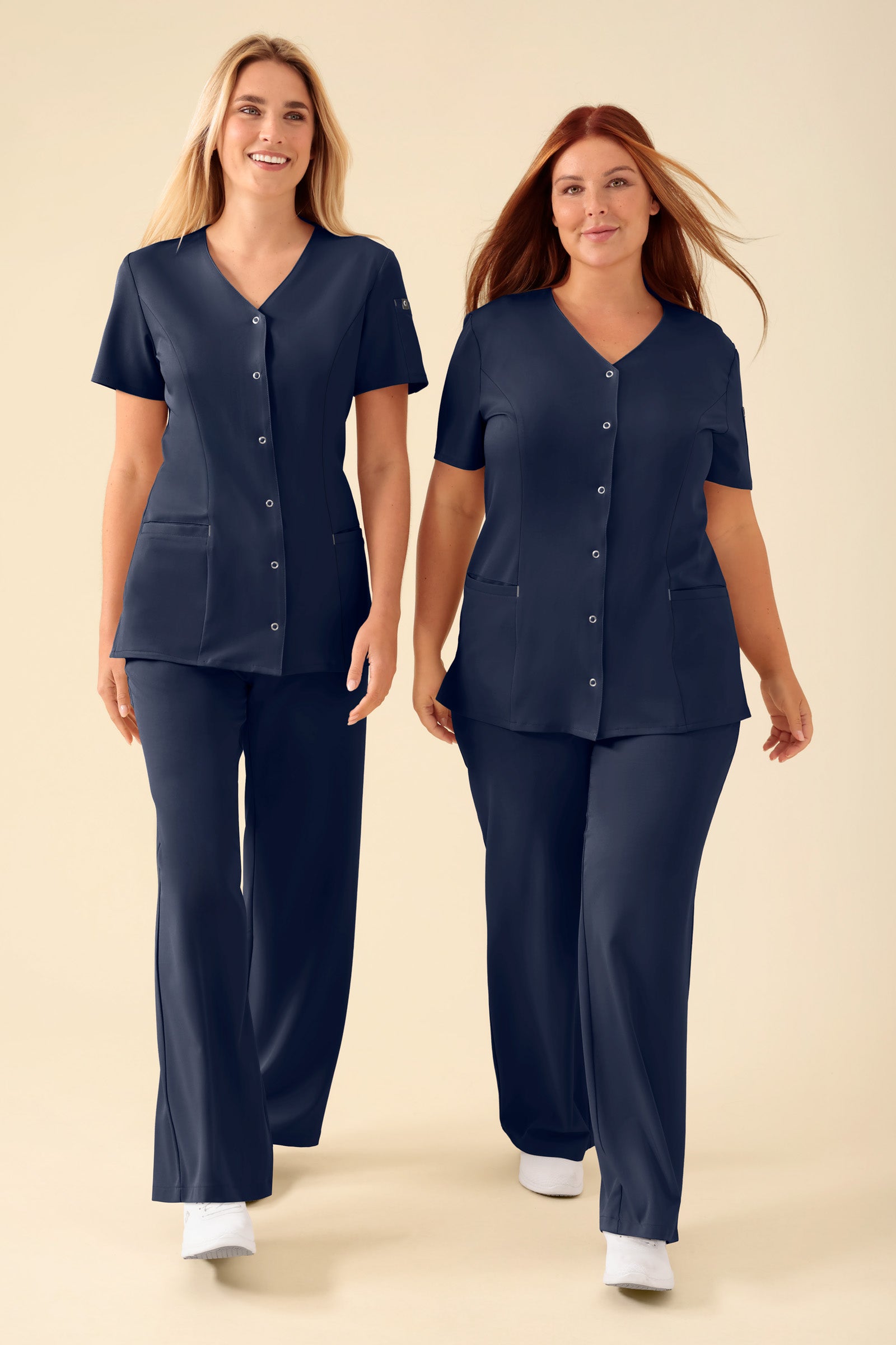 KAERE Blouse Femme - Patte de boutonnage navy, Vue de face
