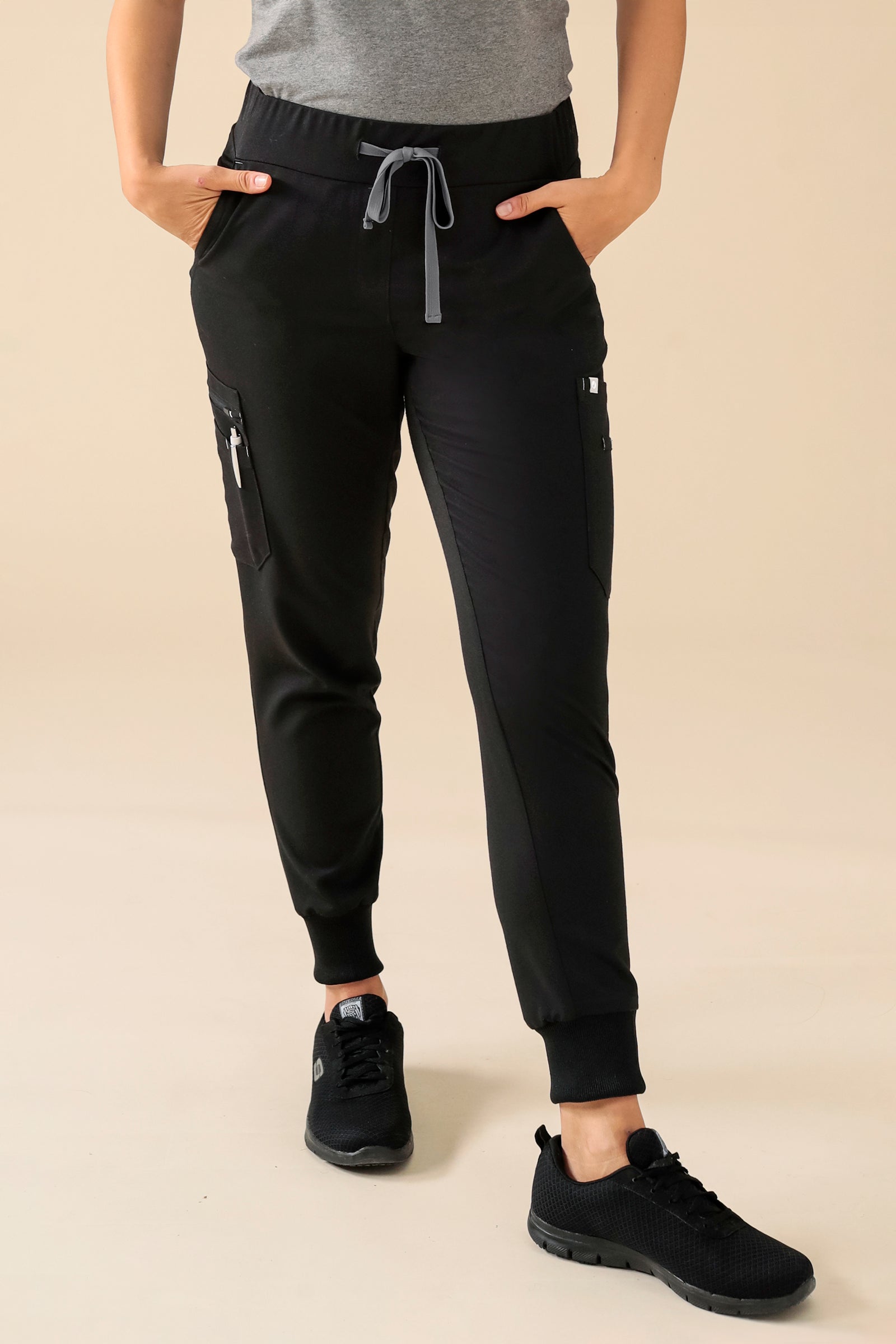 KAERE Pantalon Femme - avec poches cargo et ourlets côtelés Taille courte noir