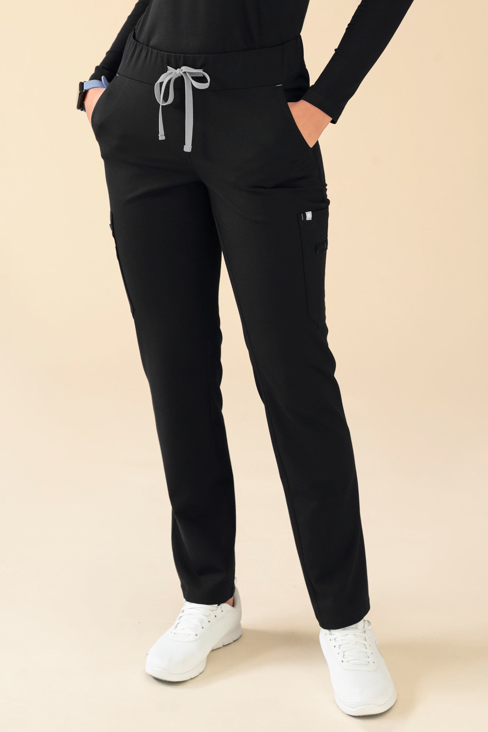 KAERE Pantalon Femme - avec poches cargo noir, Vue de face