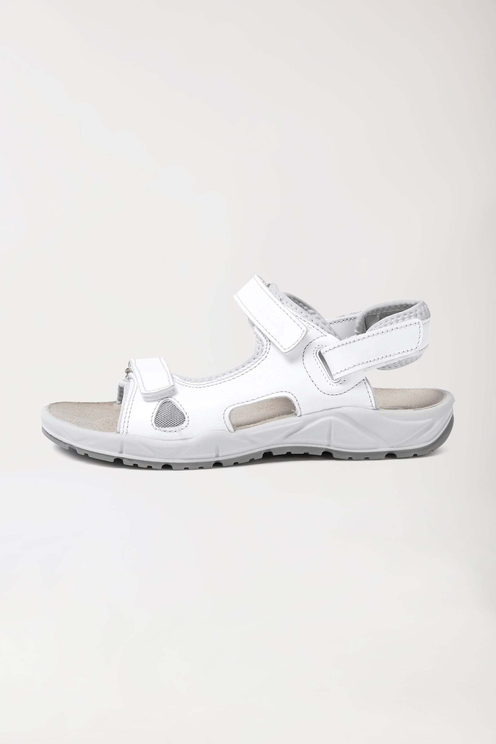 Sandales blanches unisexe, Vue de face