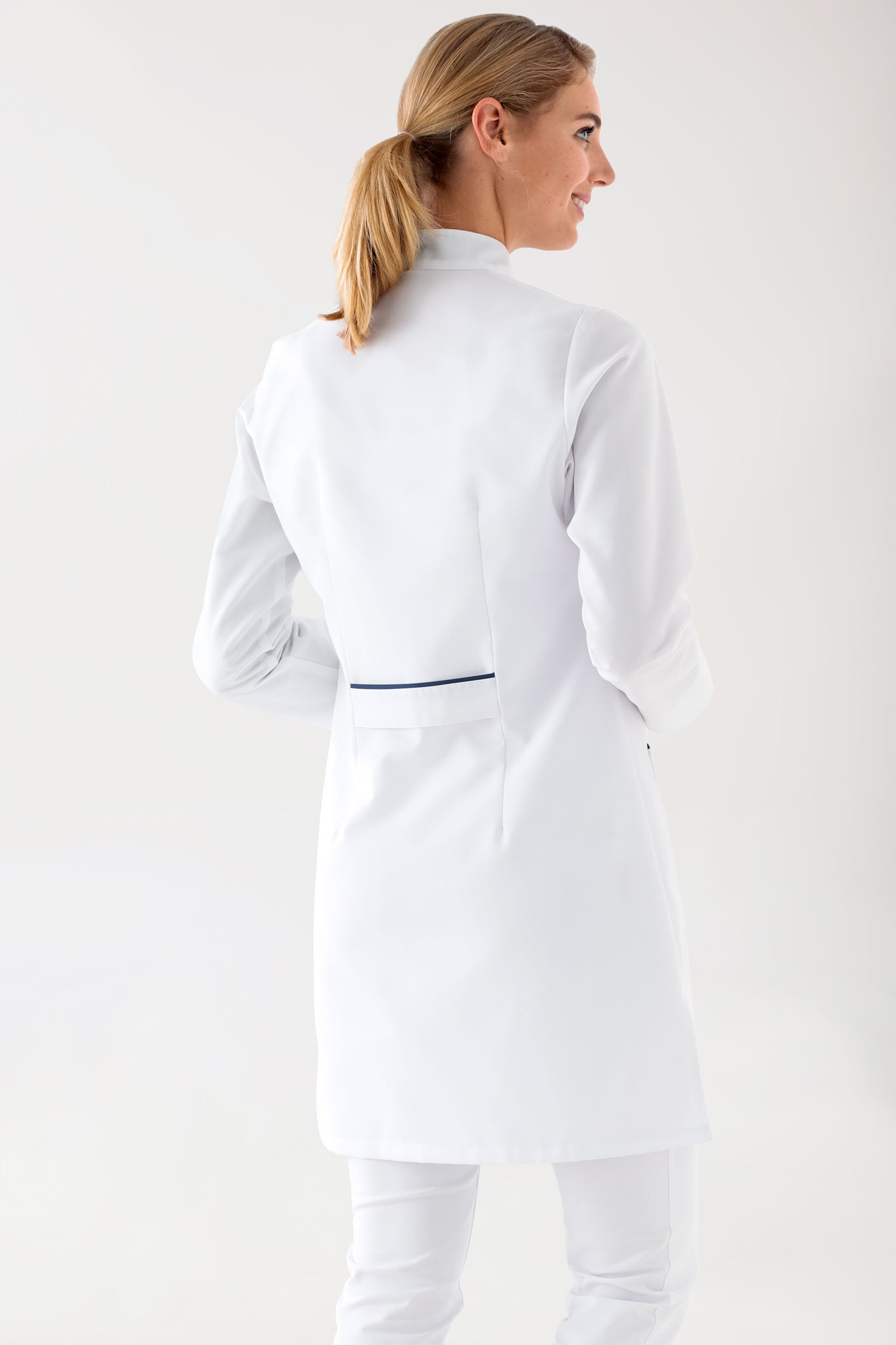 Blouse mi-longue Femme - Col officier blanc/bleu navy