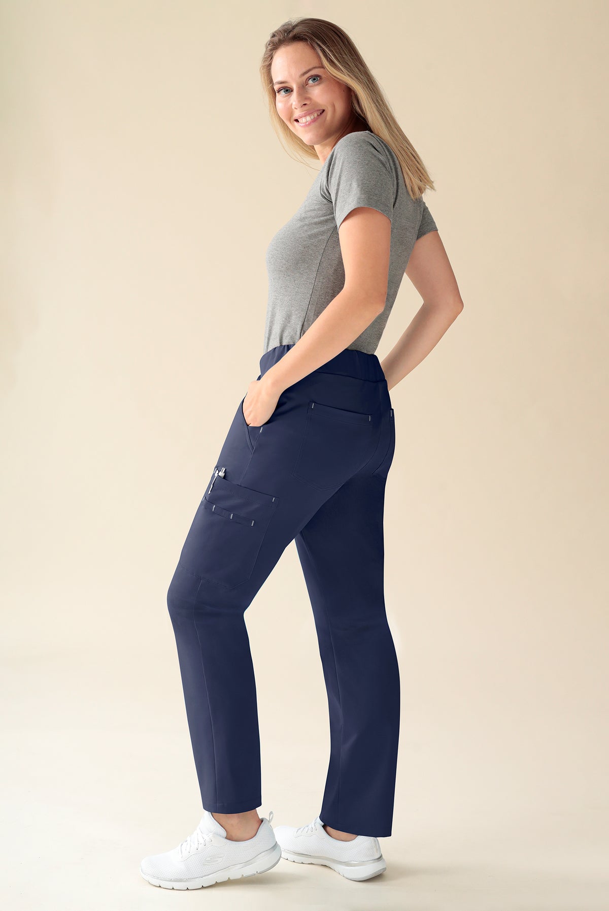 KAERE Pantalon Femme - avec poches cargo Taille courte navy, Vue de dos 