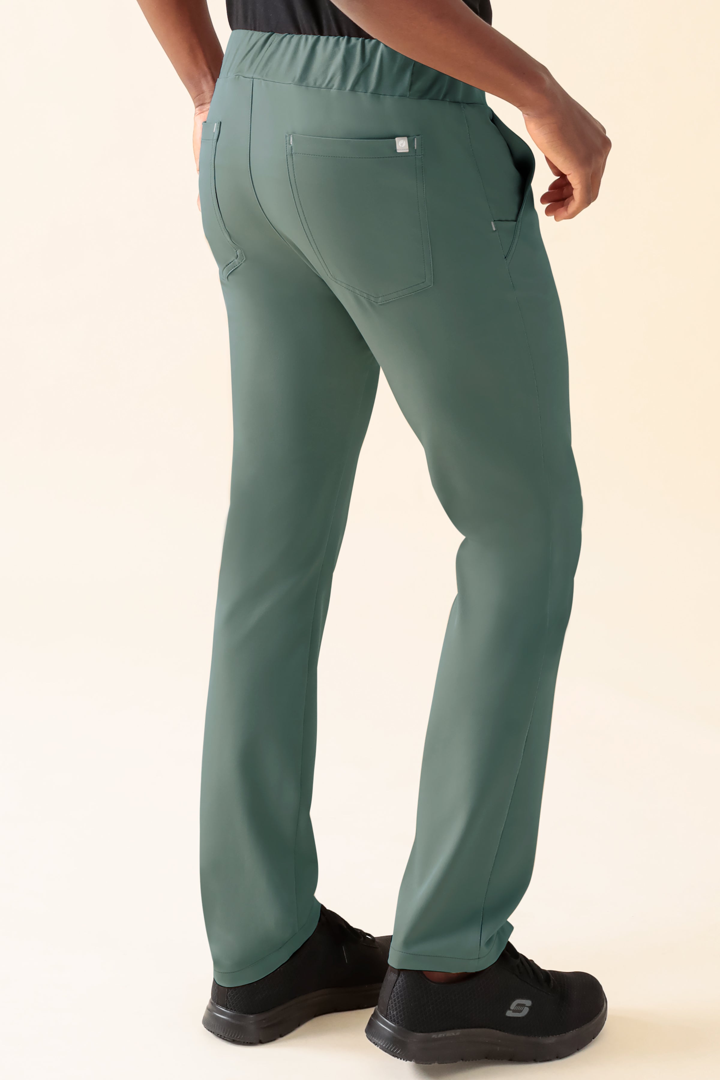 KAERE Pantalon Homme - sans poche cargo vert foncé, Vue de dos 