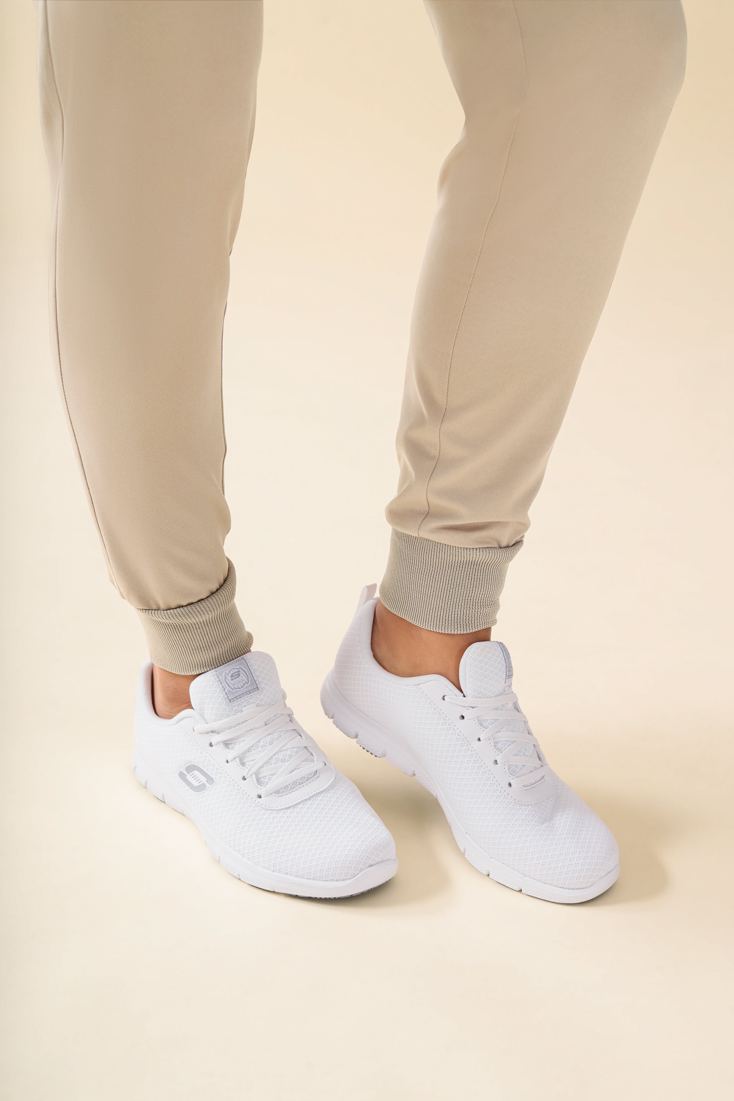 KAERE Pantalon Femme - ourlets côtelés Taille courte et sans poches cargo sable