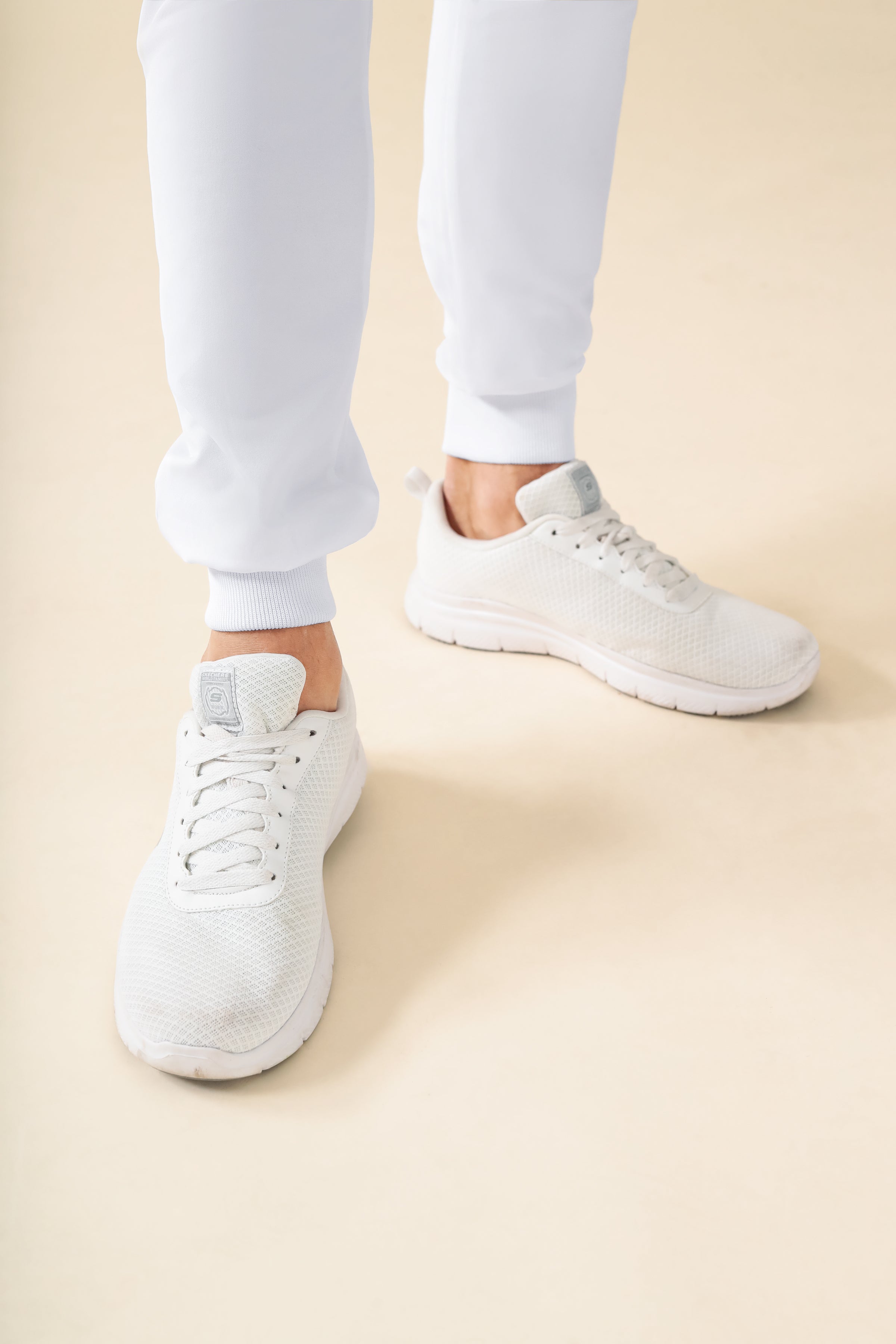 KAERE Pantalon Homme - ourlets côtelés et sans poches cargo blanc