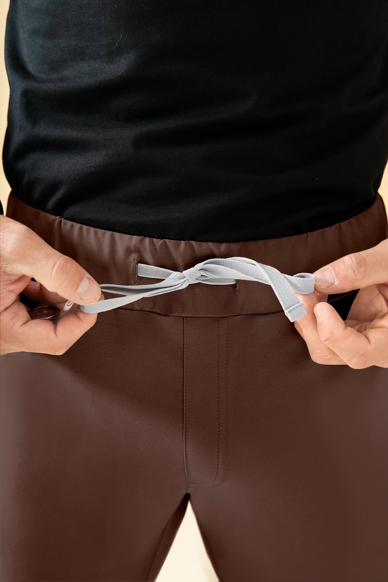 KAERE Pantalon Homme - ourlets côtelés et sans poches cargo coffee