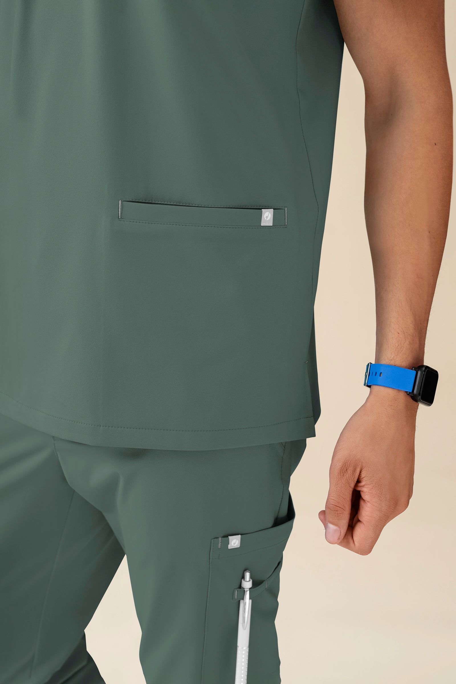 KAERE Tunique Homme - Col V vert foncé