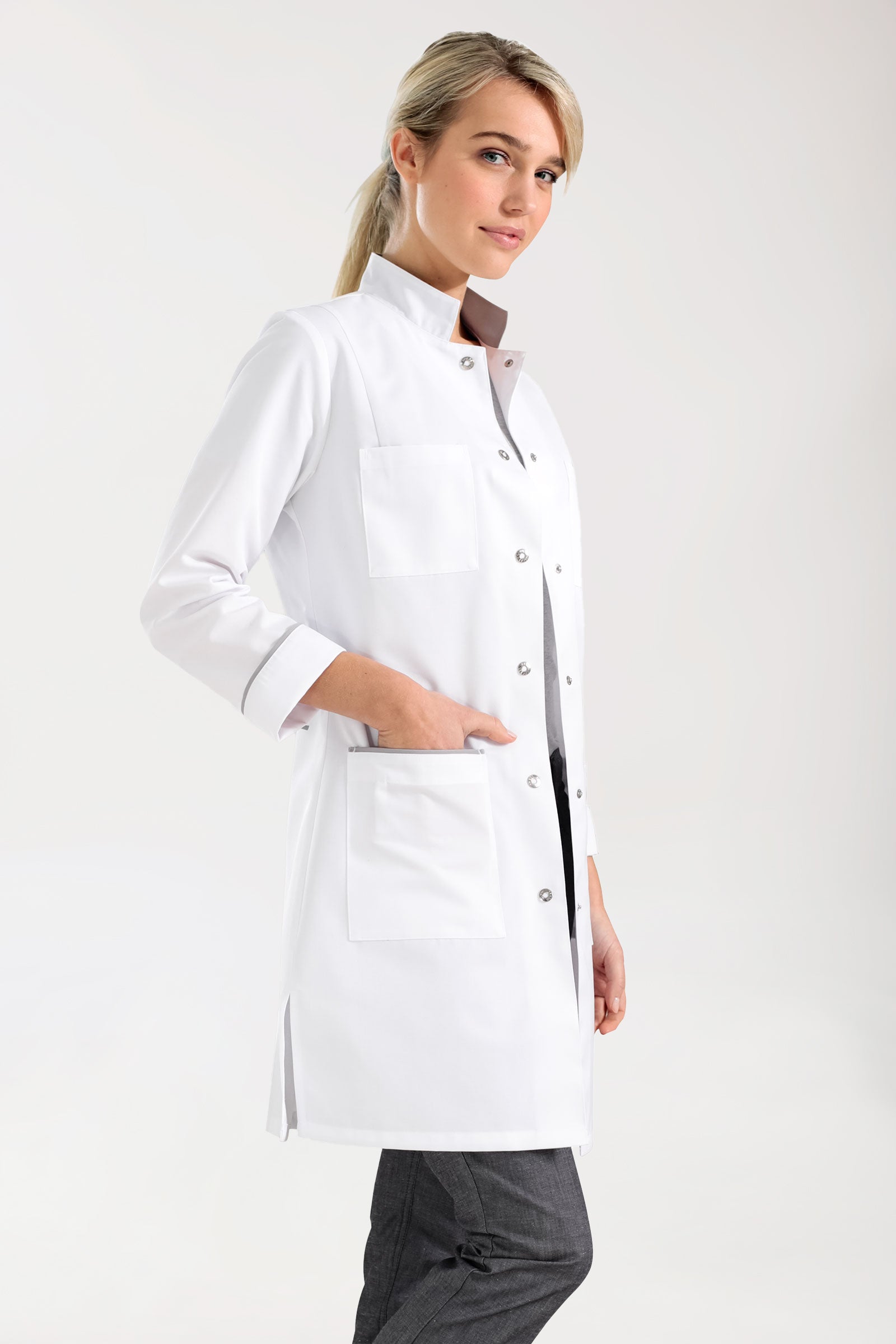 Blouse mi-longue Femme - Col officier blanc/gris