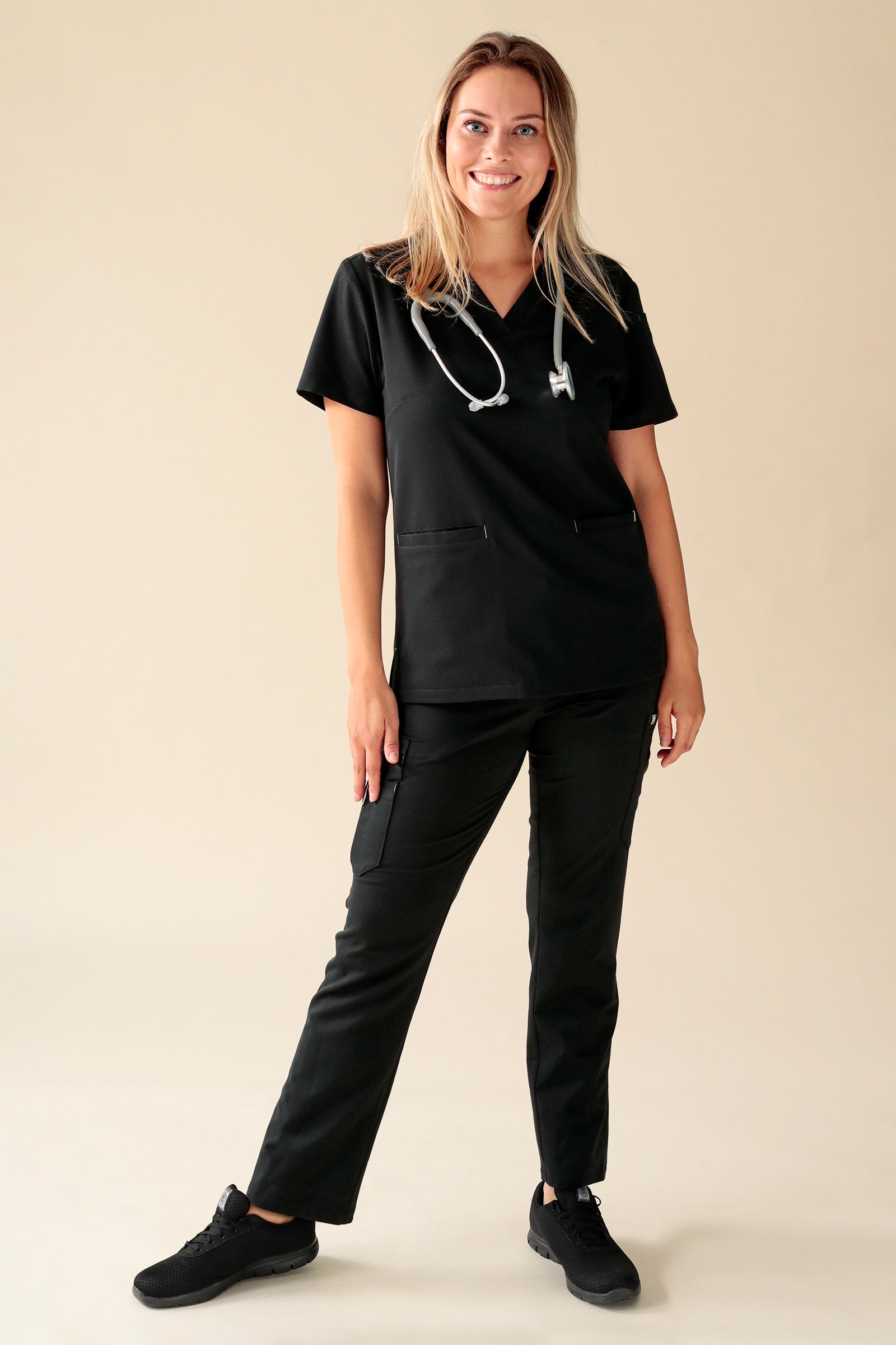 KAERE Pantalon Femme - avec poches cargo Taille courte noir