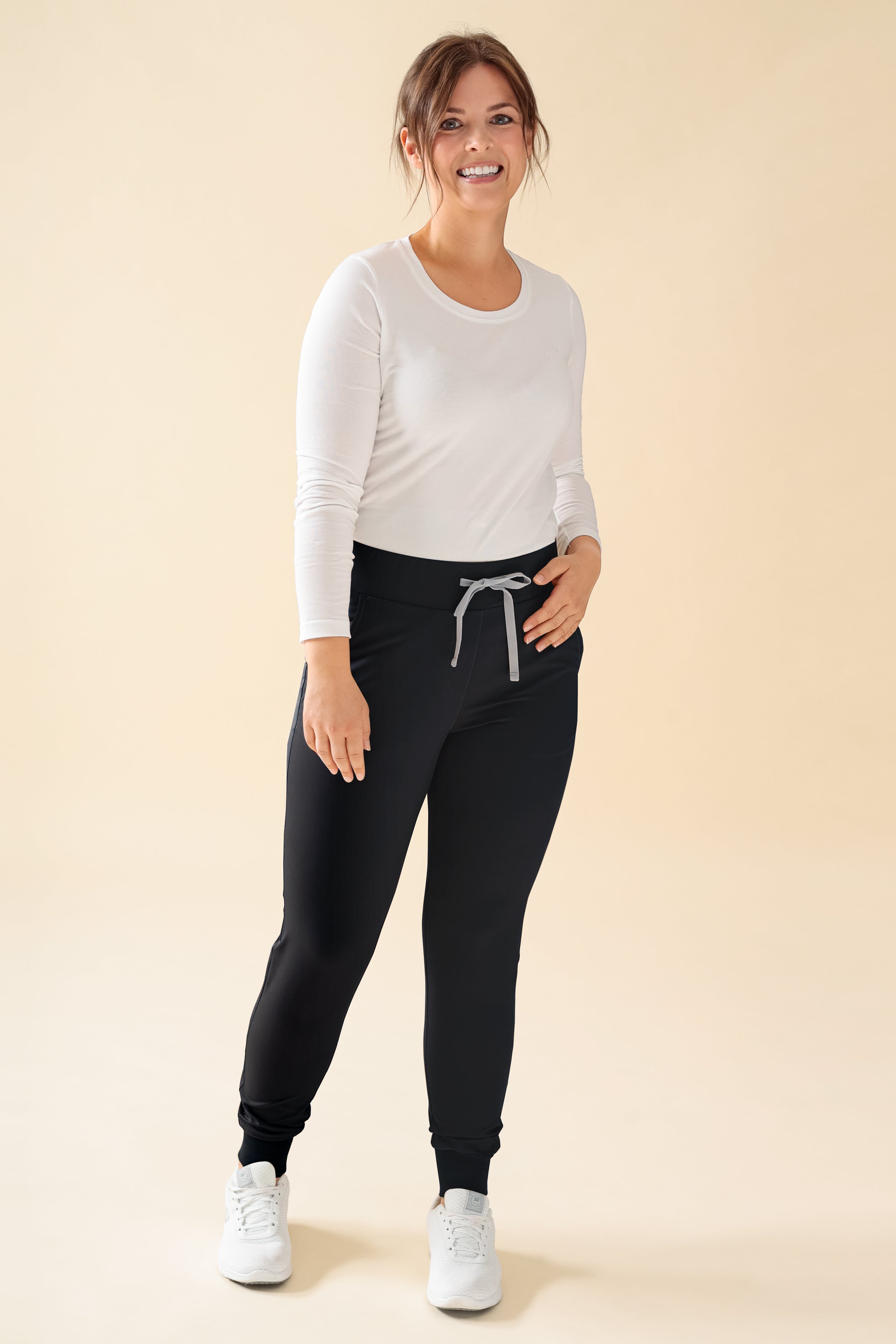 KAERE Pantalon Femme - ourlets côtelés Taille courte et sans poches cargo noir, Vue de face 