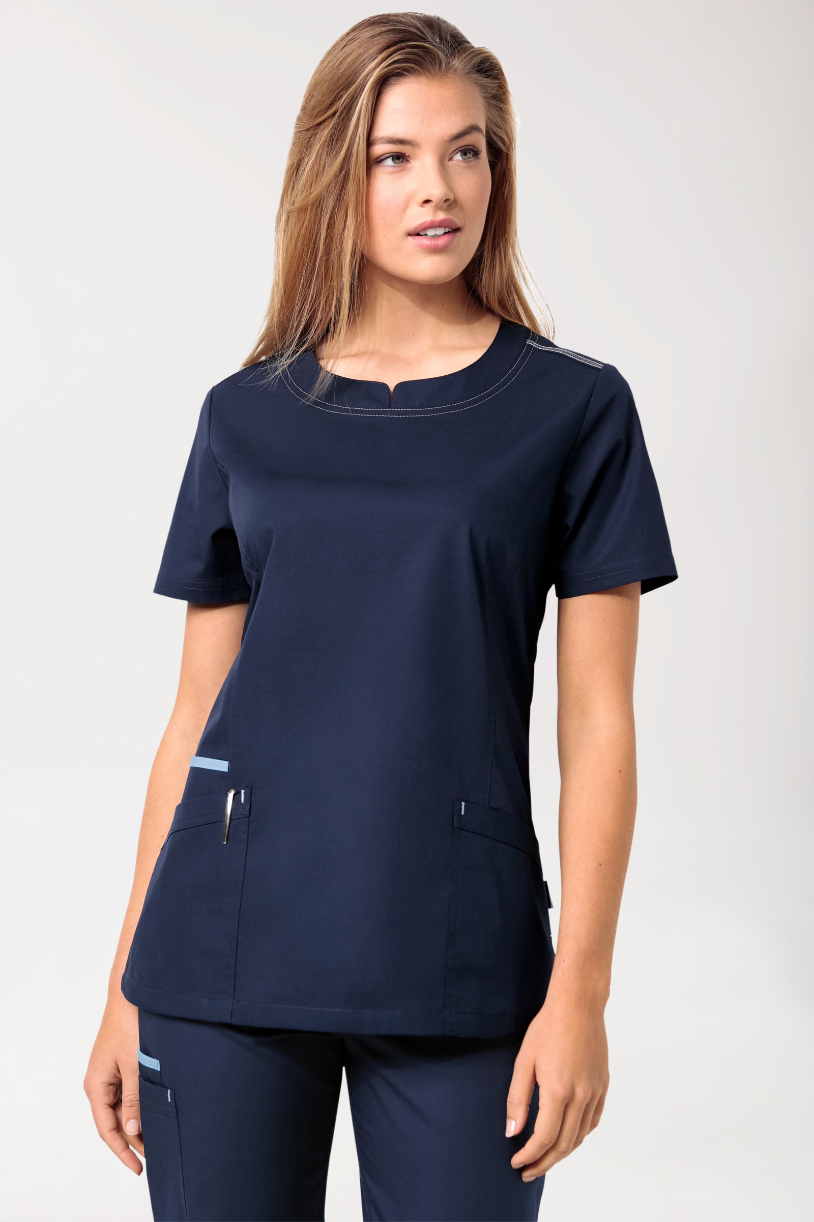 Tunique femme bleu marine avec bleu ciel