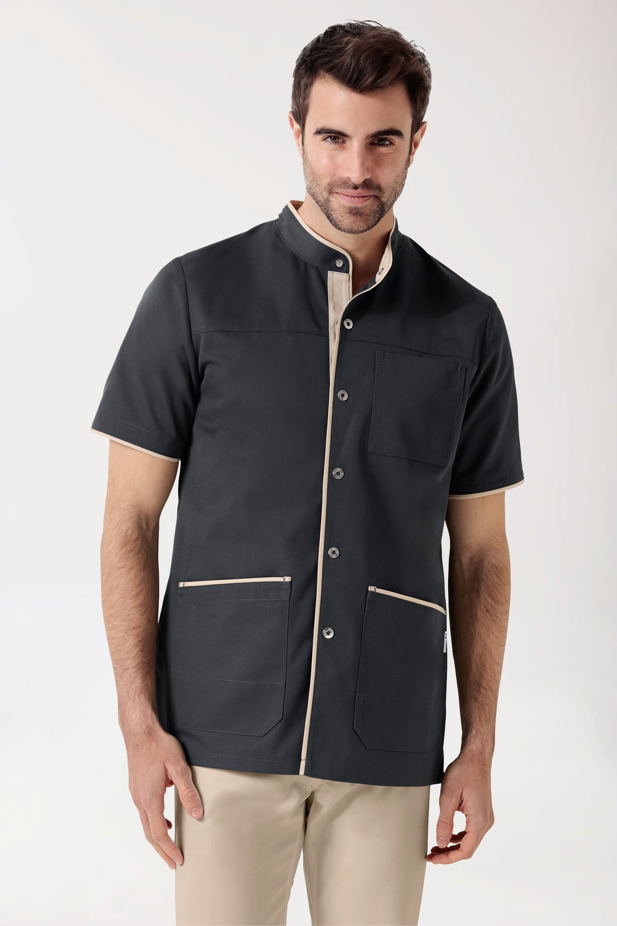 Blouse Beauté Homme - Boutonnée anthracite/biscuit, Vue de face 