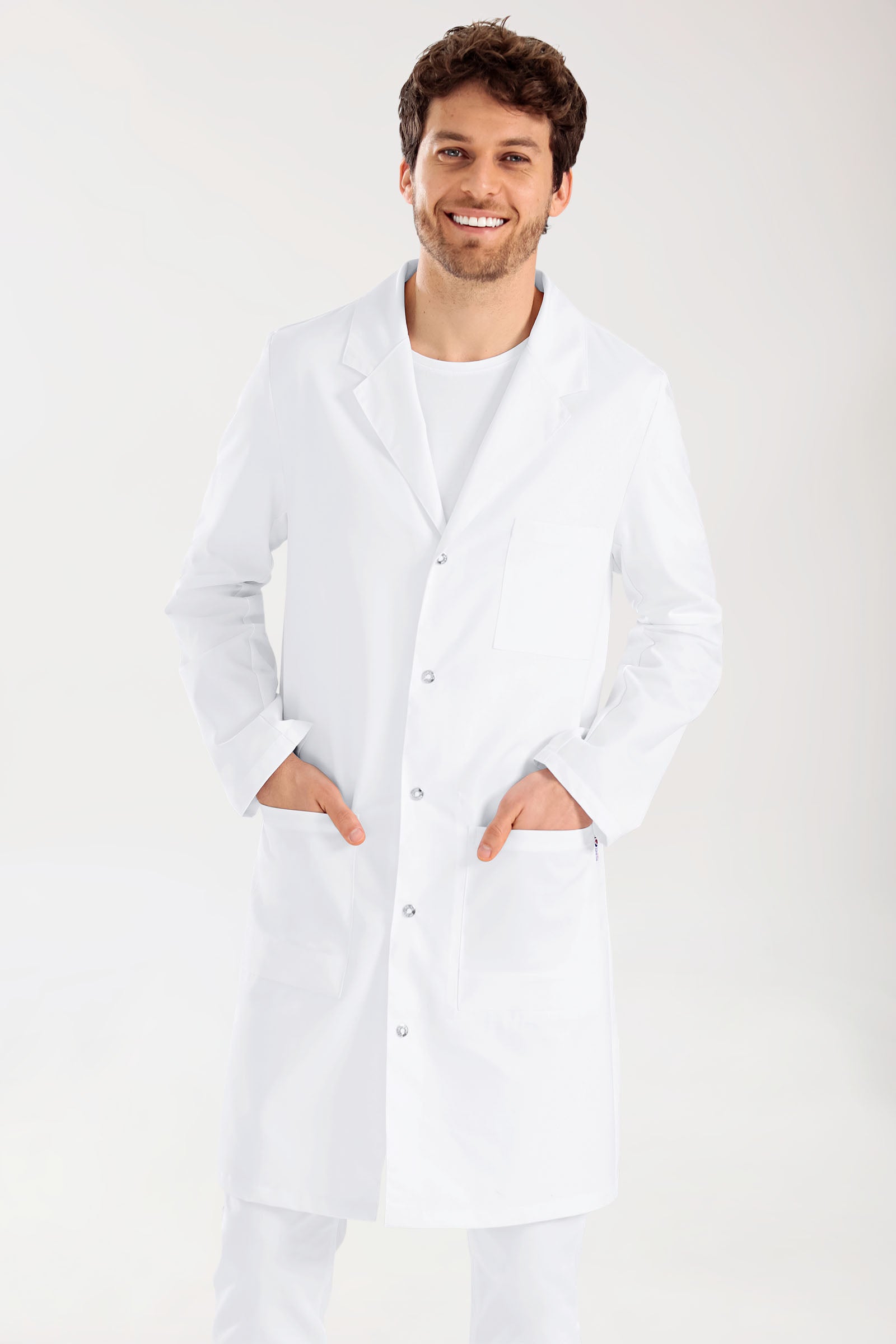 Blouse blanche Homme - Col à revers - Patte de boutons-pression blanc