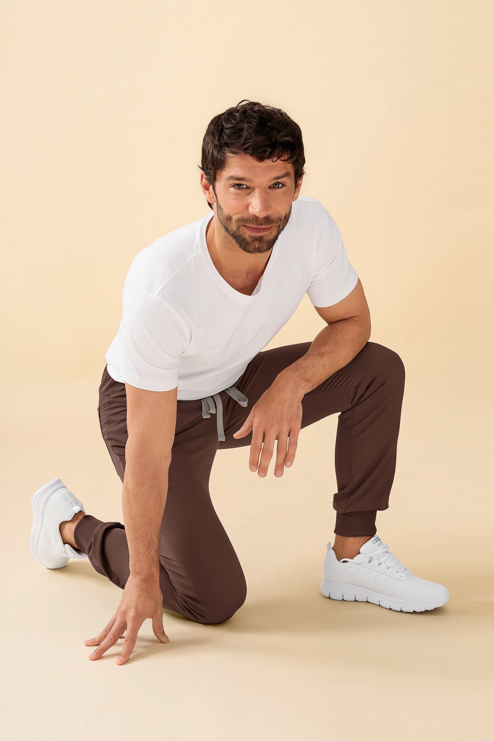 KAERE Pantalon Homme - ourlets côtelés Taille courte et sans poches cargo coffee