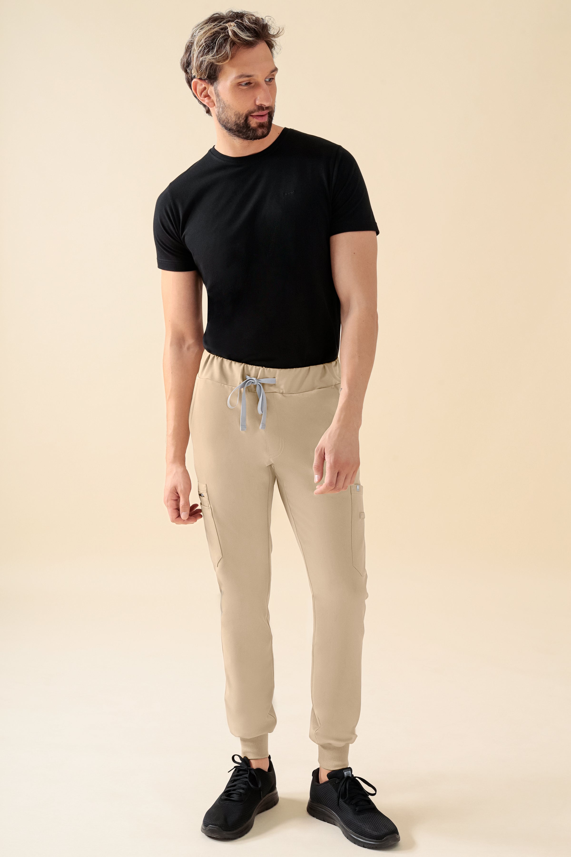 KAERE Pantalon Homme - avec poches cargo et ourlets côtelés sable, Vue de face 