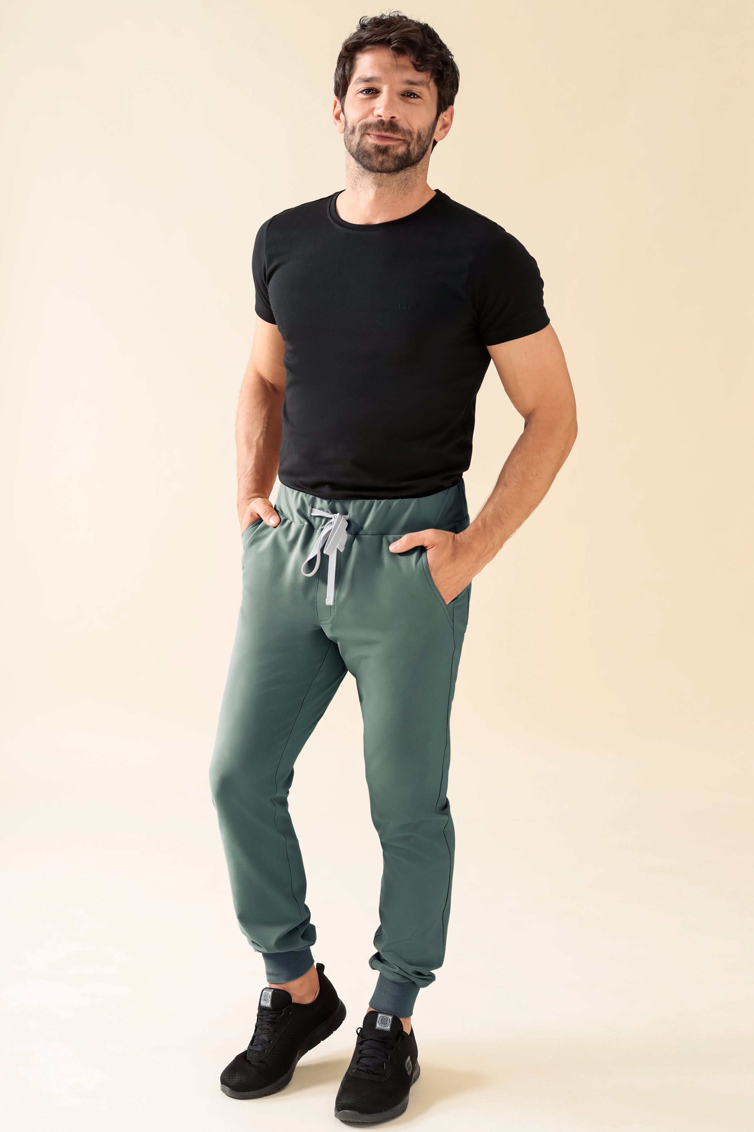 KAERE Pantalon Homme - ourlets côtelés Taille courte et sans poches cargo vert foncé