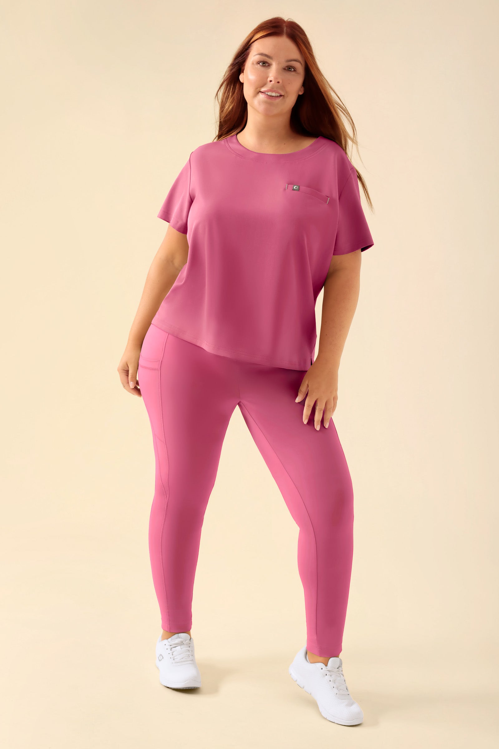 KAERE Leggings Femme - super élastique bois de rose, Vue de face Le mannequin mesure 173 cm et porte la taille XL