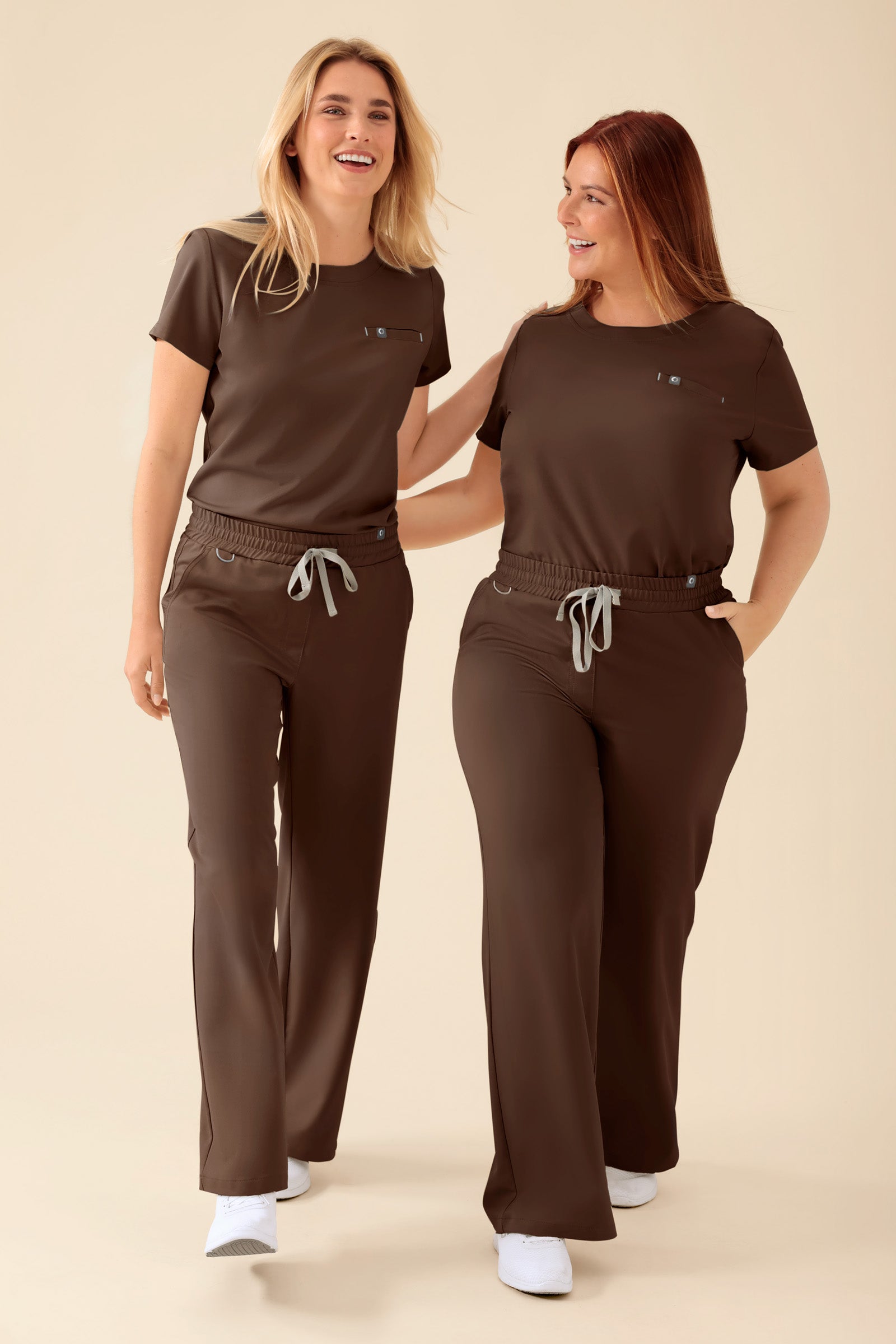 KAERE T-shirt Femme - Encoloure ronde coffee, Vue de face 