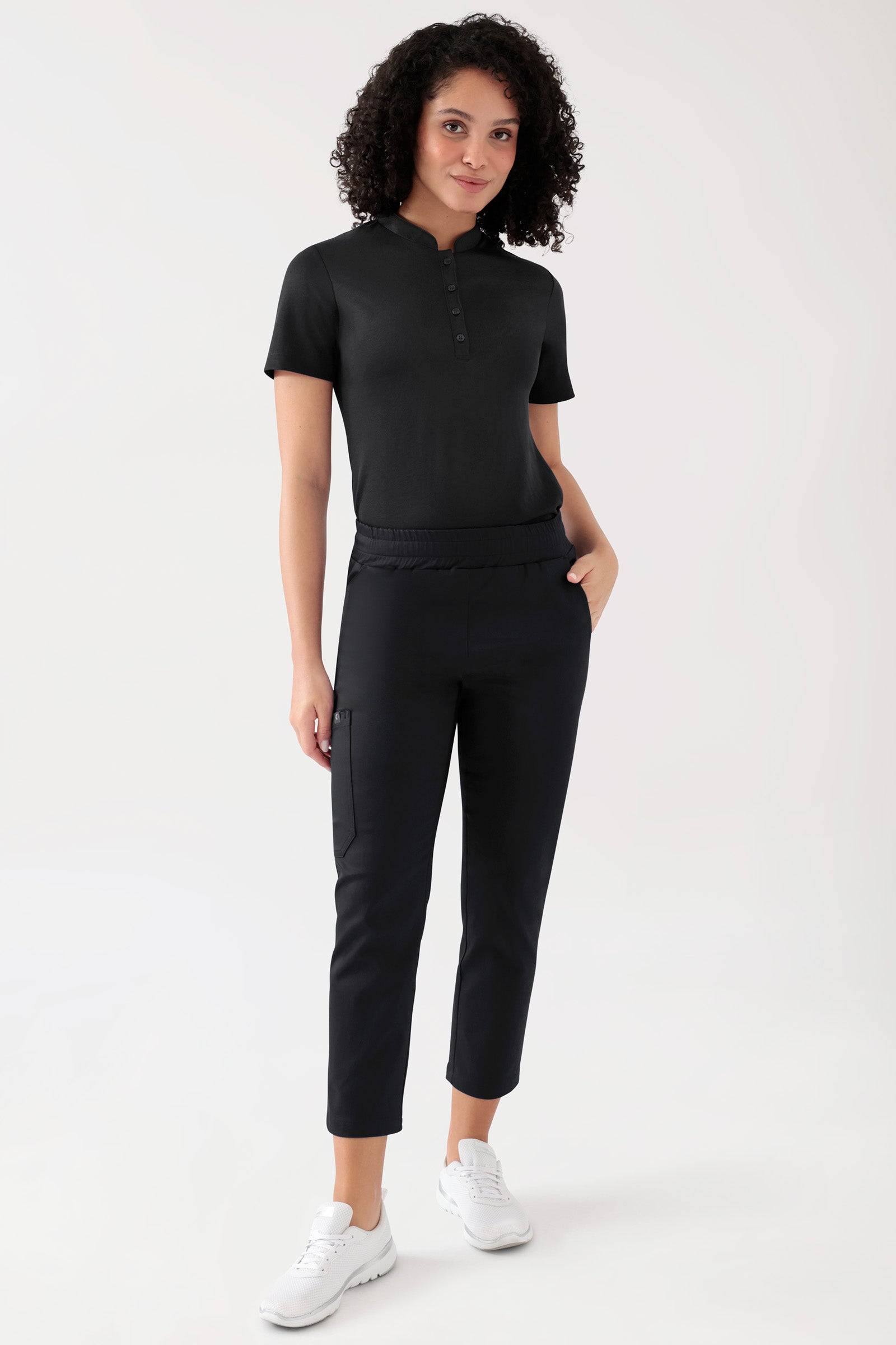 COMFY FLEX Pantalon Stretch mixte - 7/8 longueur noir, Vue de face Le mannequin mesure 176 cm et porte la taille S