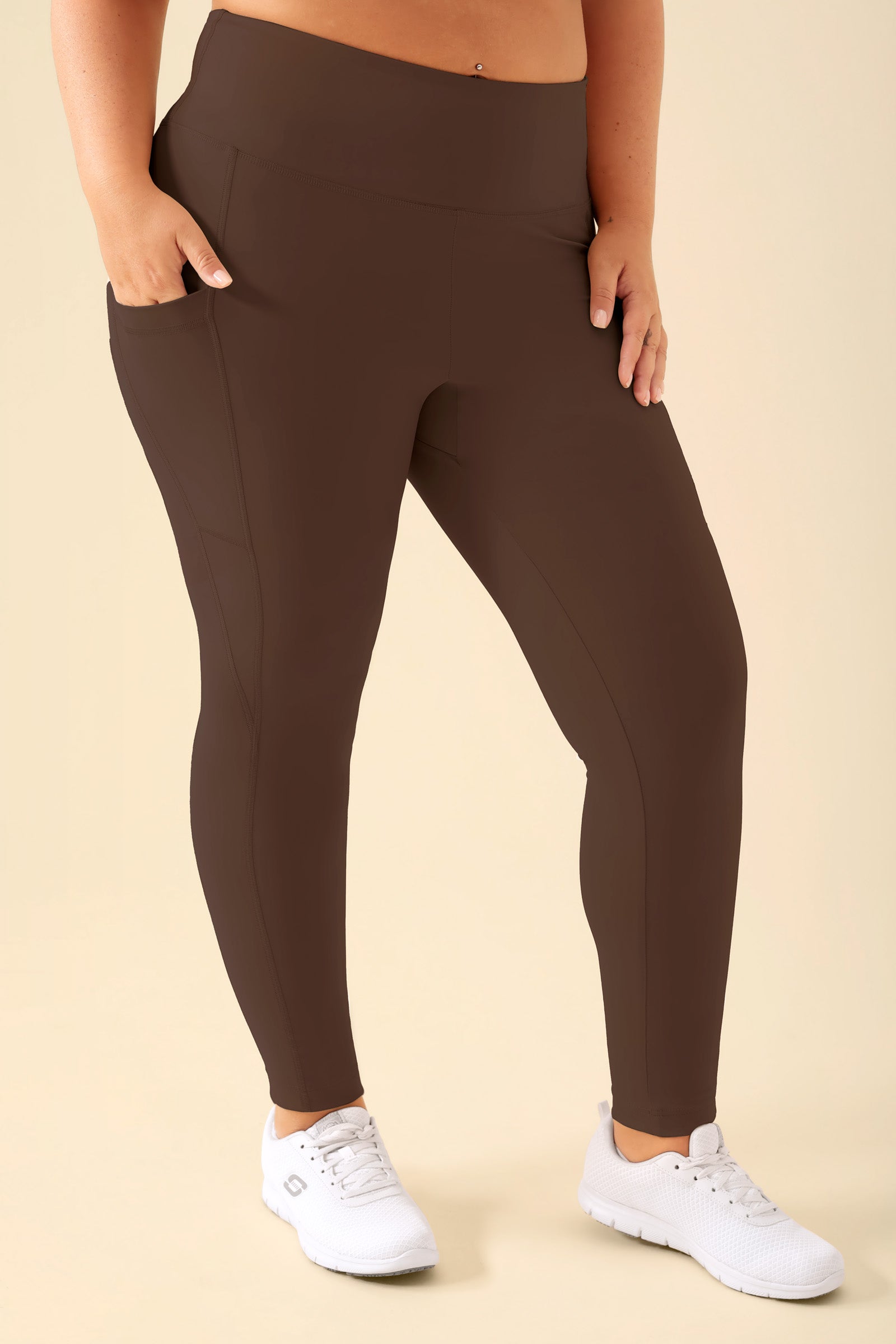 KAERE Leggings Femme - super élastique coffee, Vue de face 